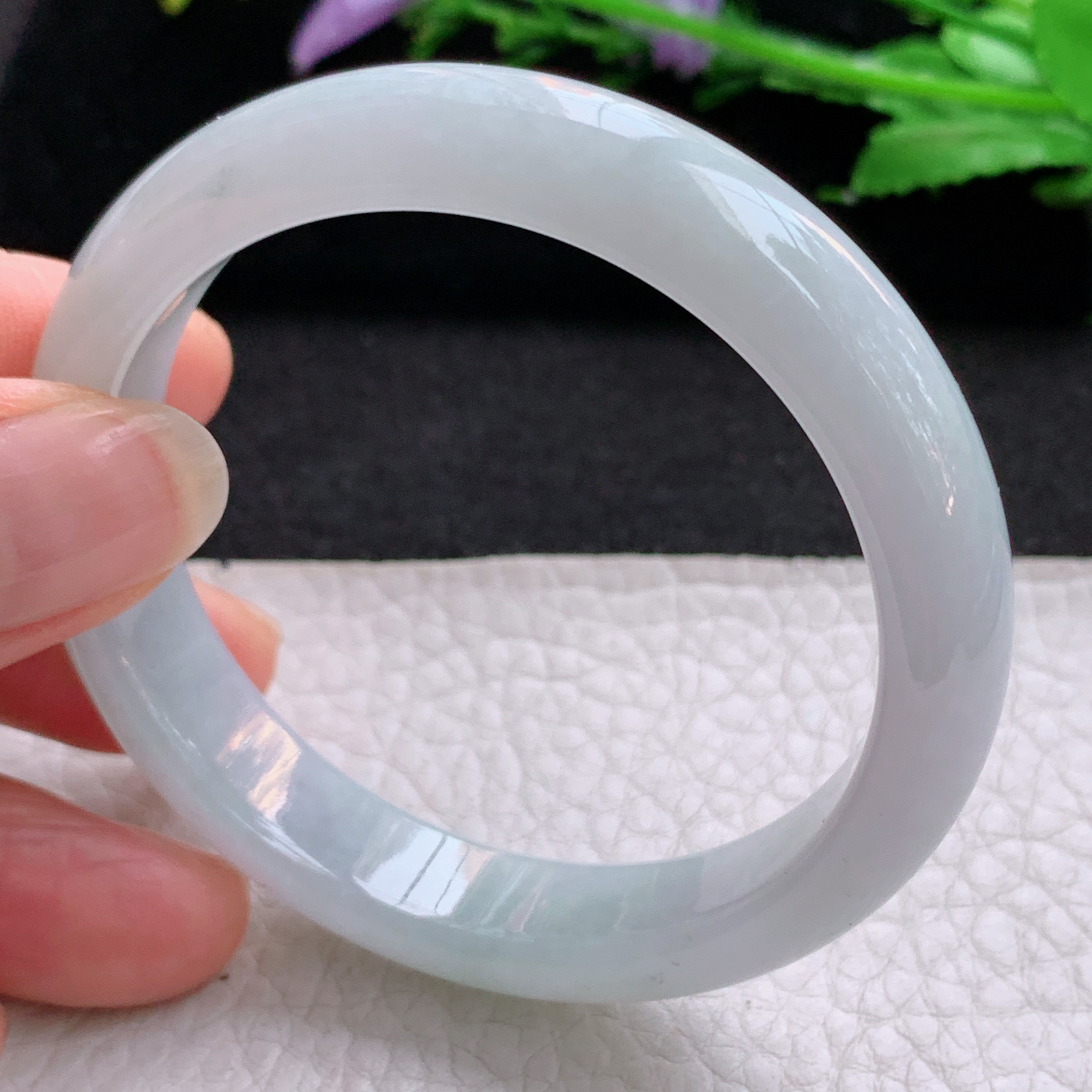 xx小圈口52*11.3*7平安镯 天然缅甸翡翠A货冰胶纯美宽边玉手环