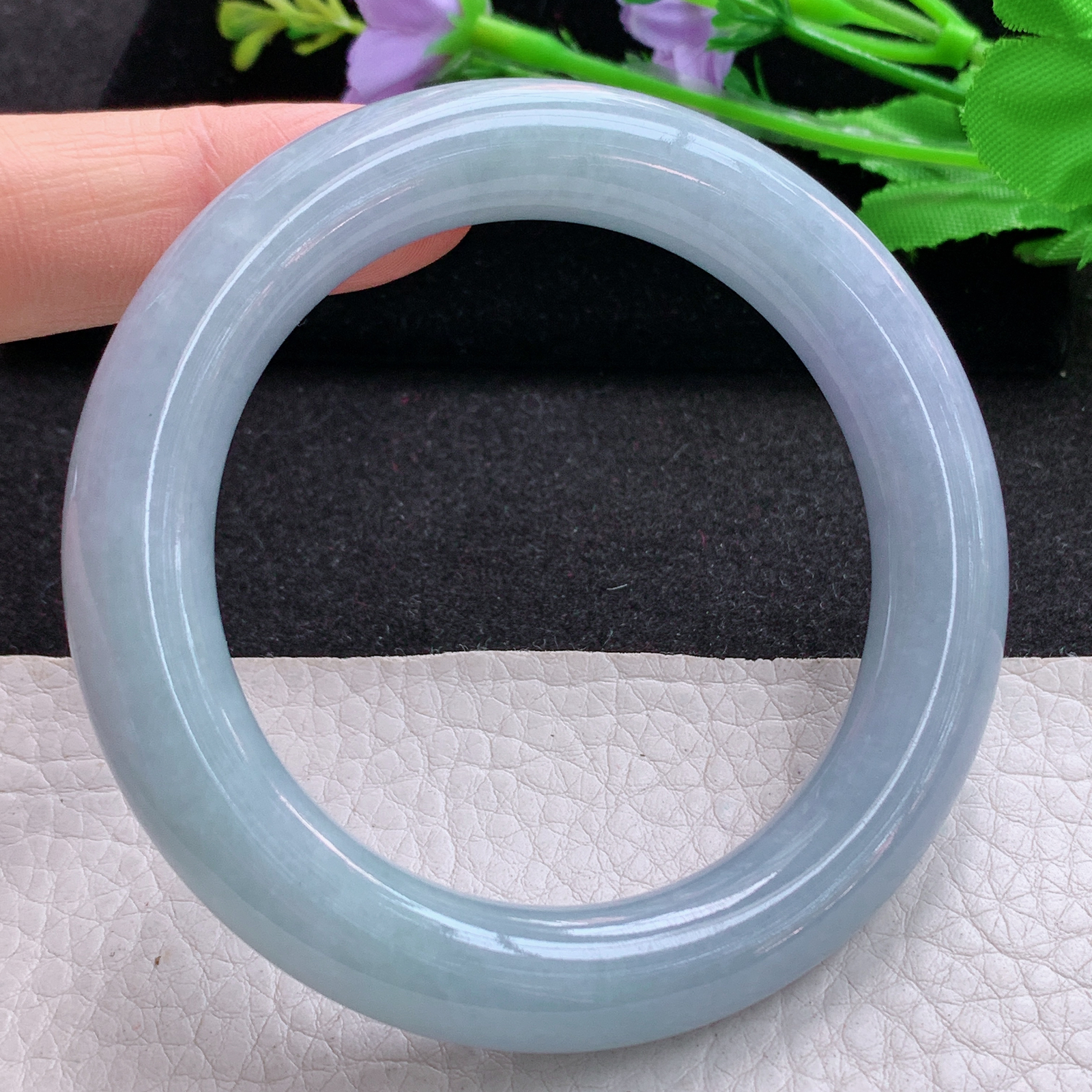 z实拍55*11.2胖圆镯 天然缅甸翡翠A货胶感紫罗兰圆条玉手环