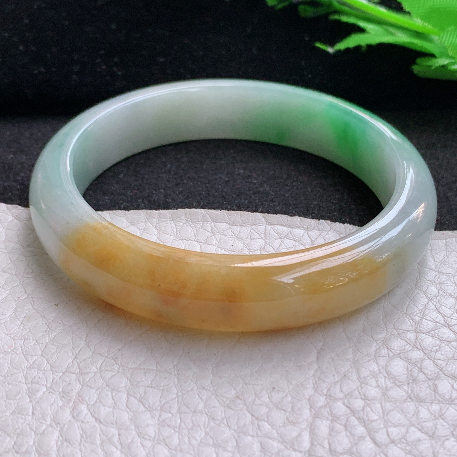 h实拍57*12.6*7.7平安镯 天然缅甸翡翠A货细润三彩鲜靓宽边玉手环