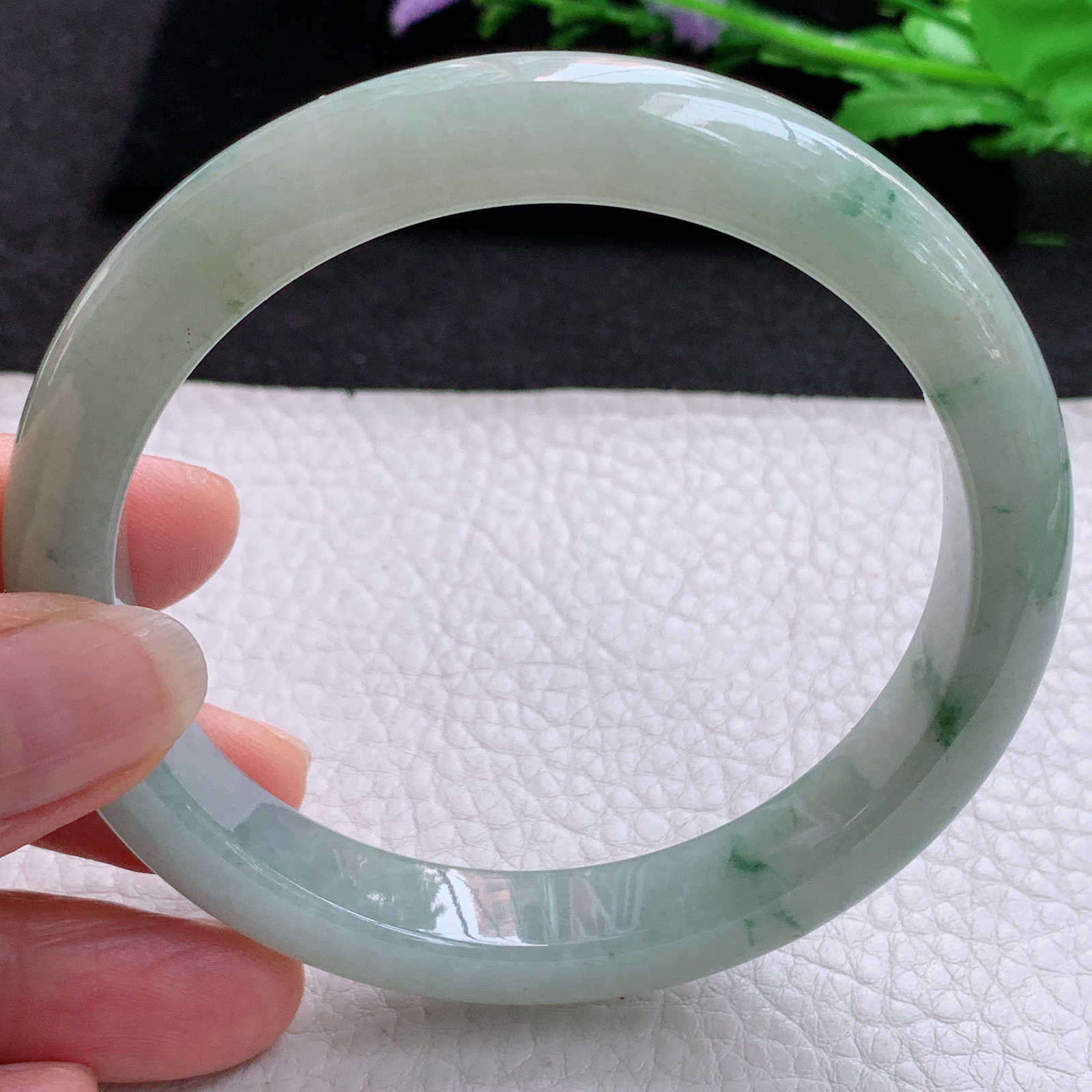 xx大圈口63*11.5*8.8平安镯 天然缅甸翡翠A货冰胶飘花宽边玉手环