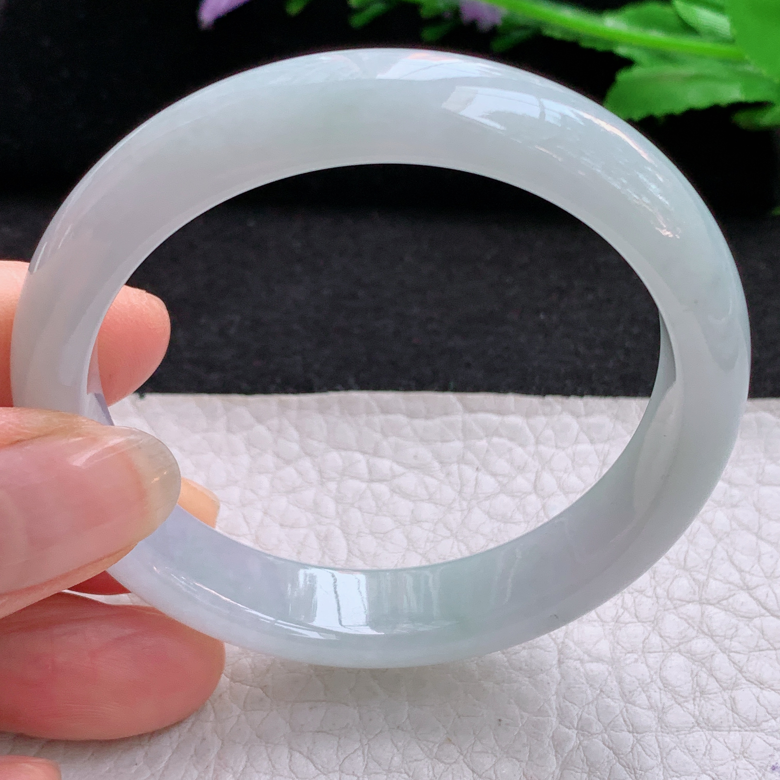 xx小圈口52*11.3*7平安镯 天然缅甸翡翠A货冰胶纯美宽边玉手环