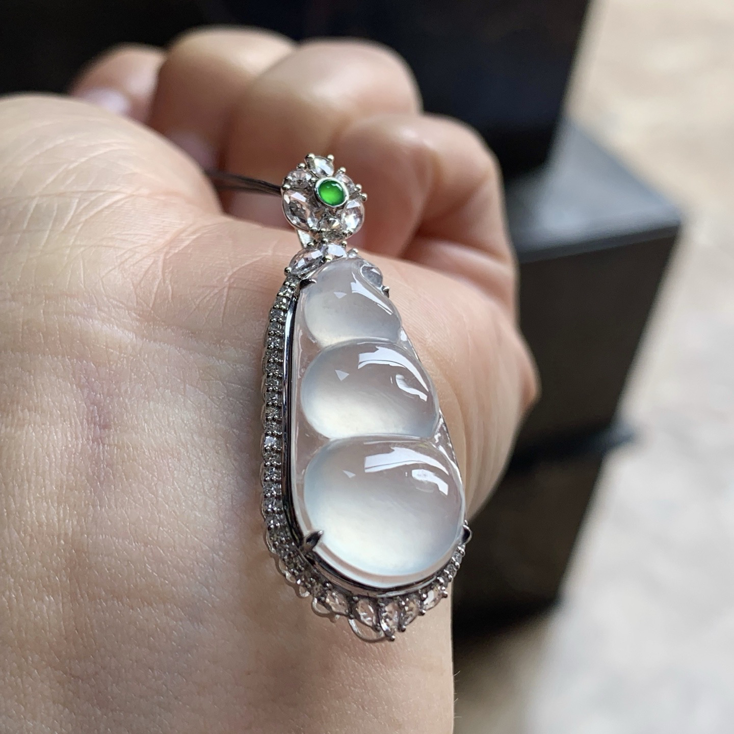 金钻镶嵌冰种豆子^_^清新