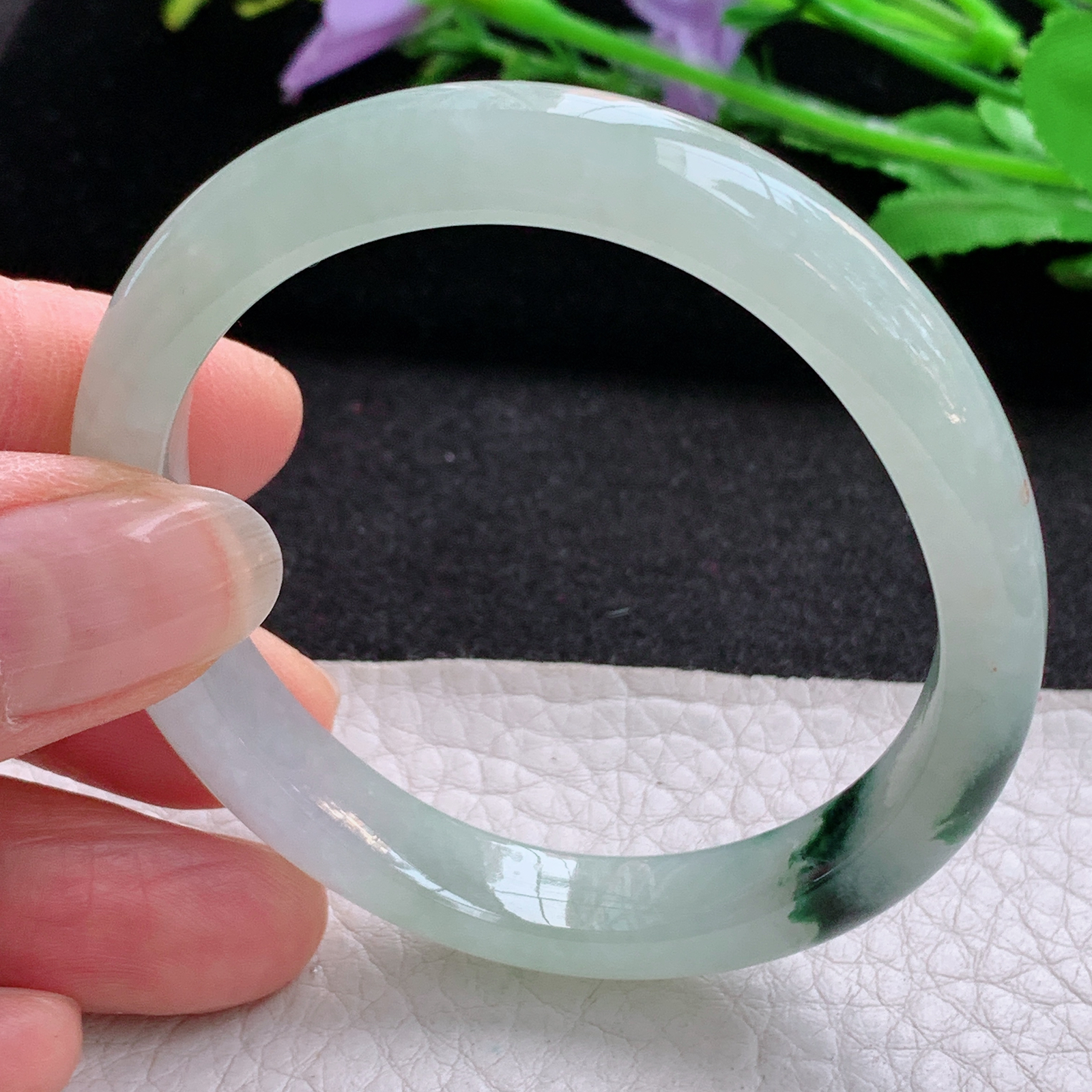 z实拍54*46.5*9*6.8贵妃镯 天然缅甸翡翠A货冰飘花蛋形宽边玉手环