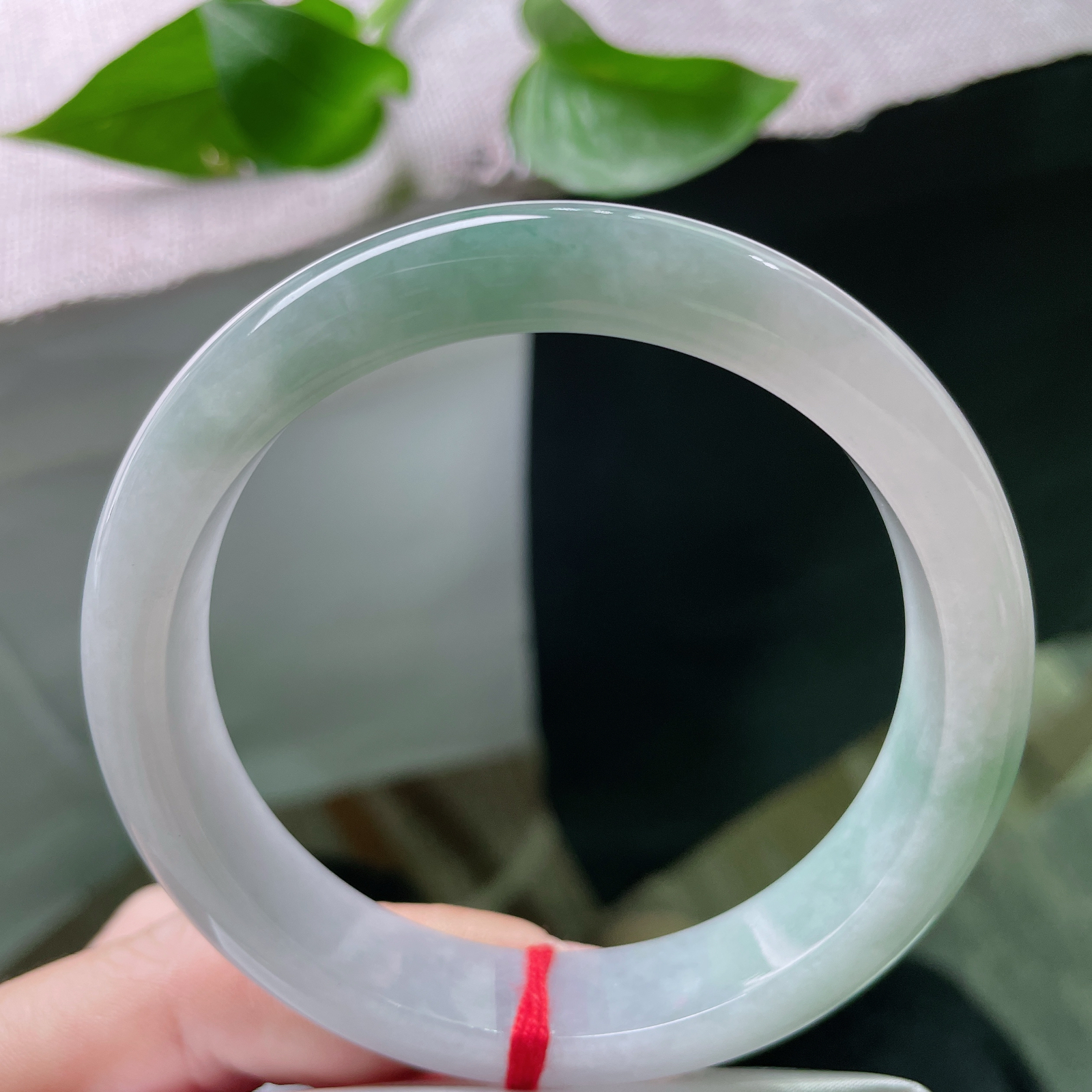 60.8/12.2/8.4，飘色正圈，大圈口，双色交织在一起，温柔又复古