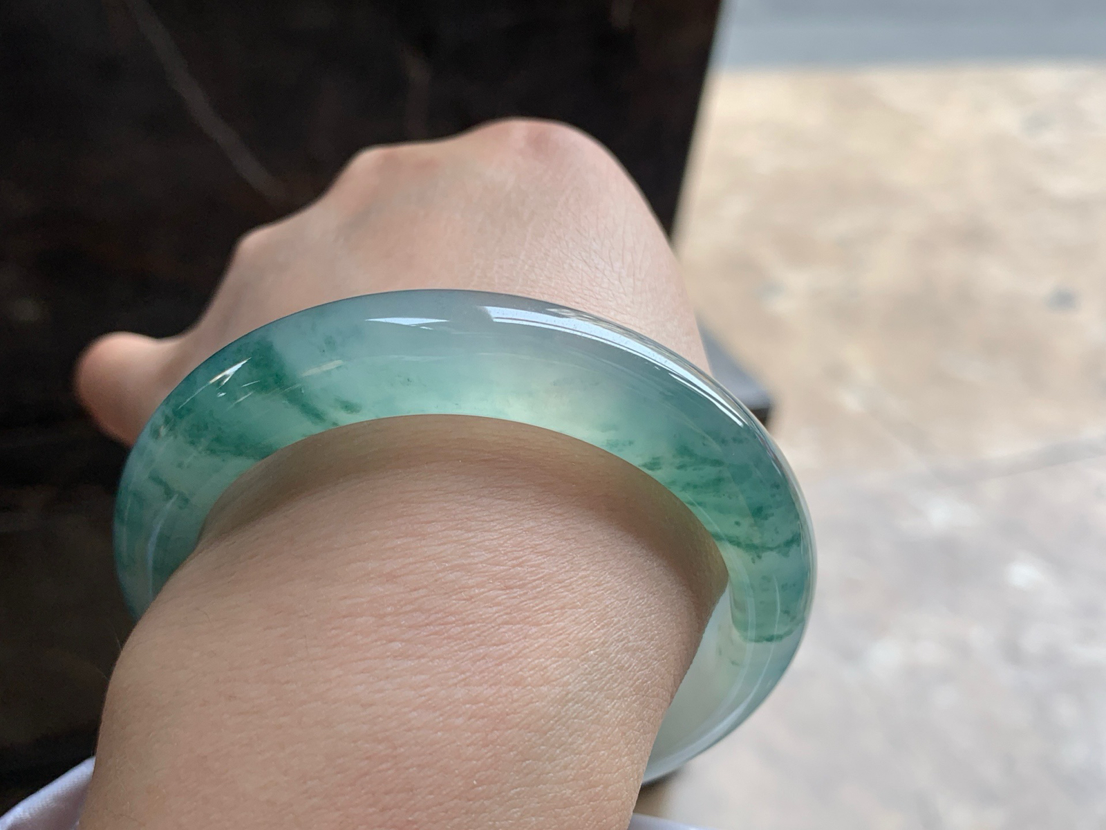 54-12.5-8.6

蓝花手镯^_^飘花灵韵 冰透