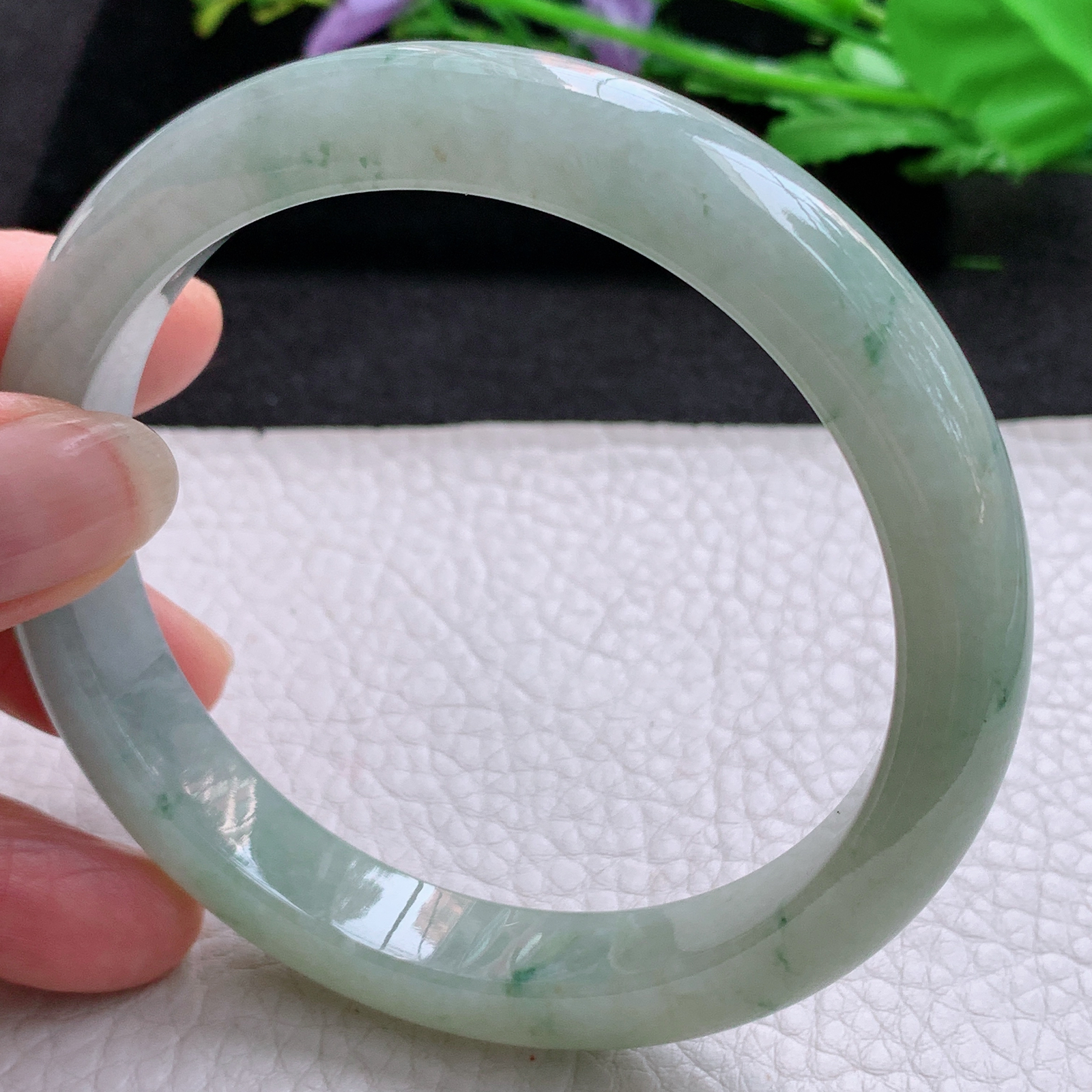 xx大圈口63*11.5*8.8平安镯 天然缅甸翡翠A货冰胶飘花宽边玉手环