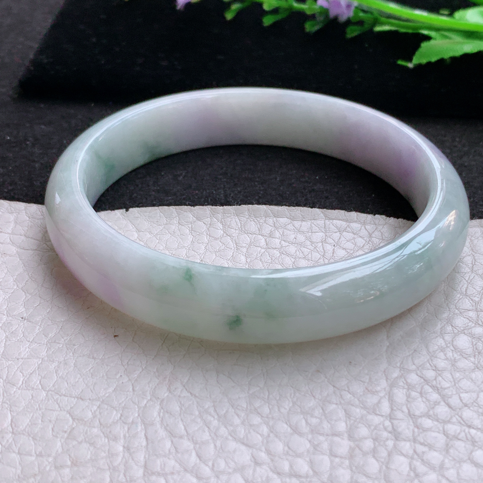 p大圈口62.5*13*8平安镯 天然缅甸翡翠A货春带彩水润宽边玉手环