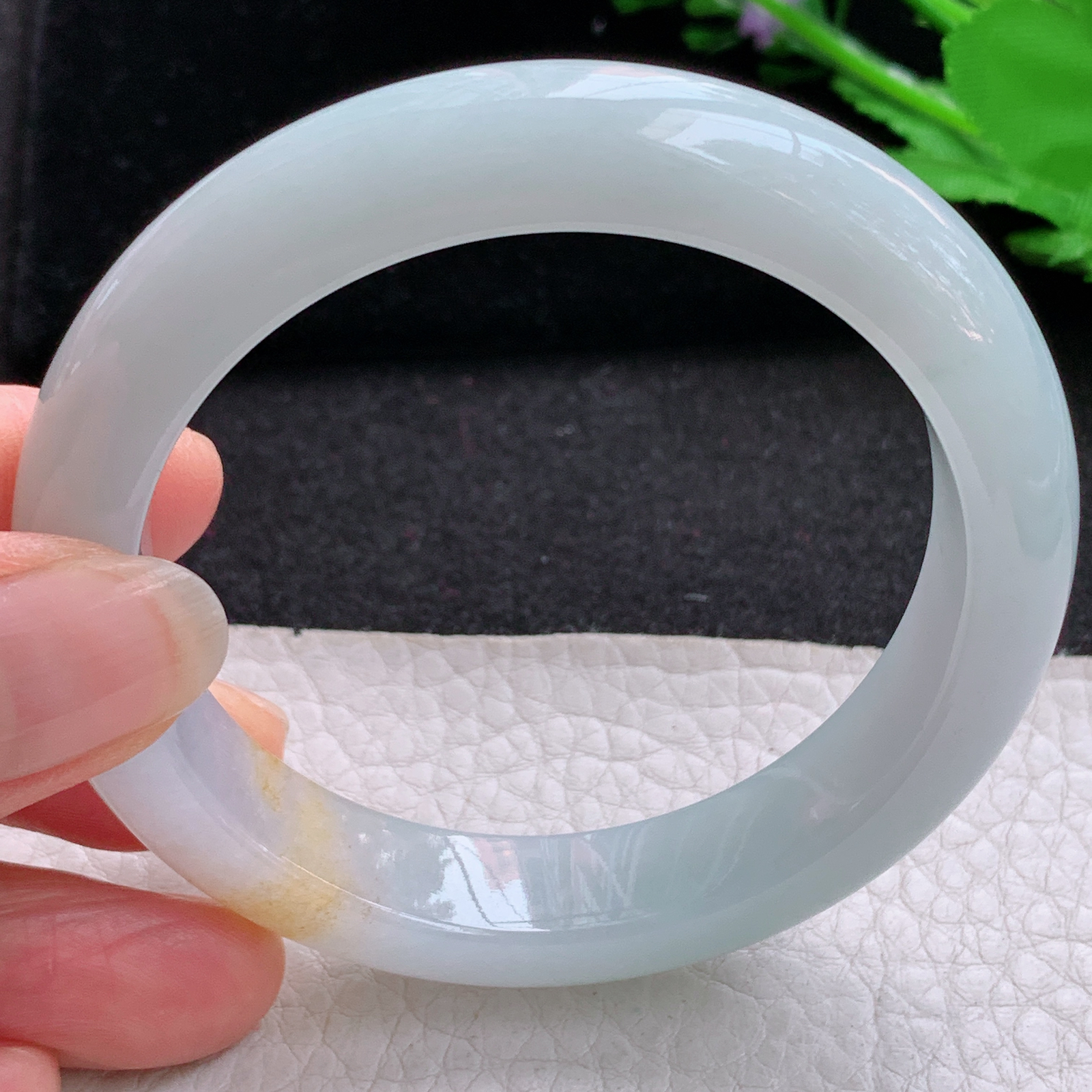 h实拍54.8*12.3*8.6招财镯 天然缅甸翡翠A冰蓝底飘花宽边玉手环