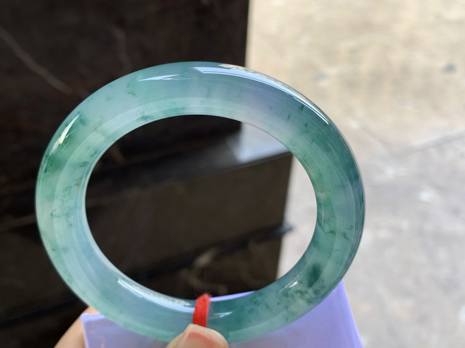 56.5-10.7

冰种蓝花圆条手镯^_^鲜艳 颜色好看 种水好