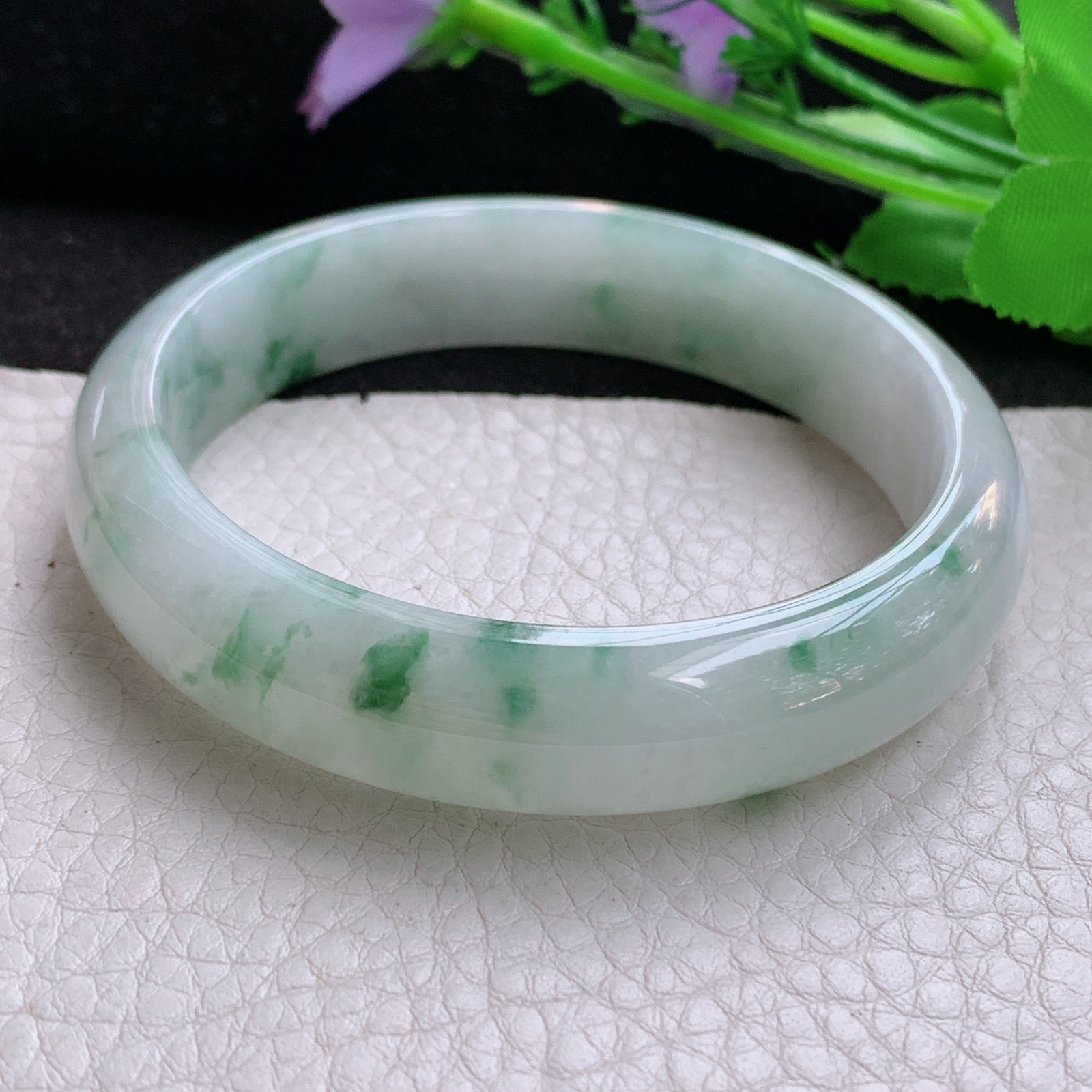 ee实拍58*13.9**7.6轮胎镯 天然缅甸翡翠A货胶感冰飘花宽边玉手环