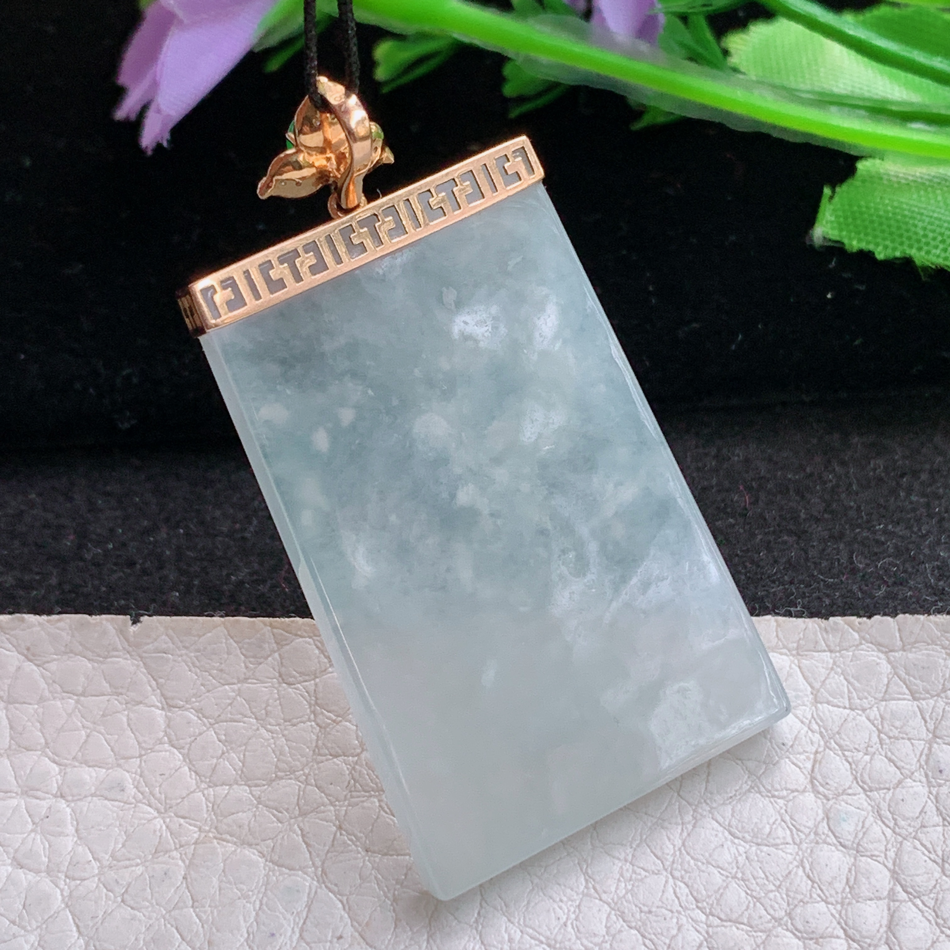 gp 实拍41.3*26.6*4.2缅甸天然翡翠冰透平安无事牌吊坠镶金玉坠