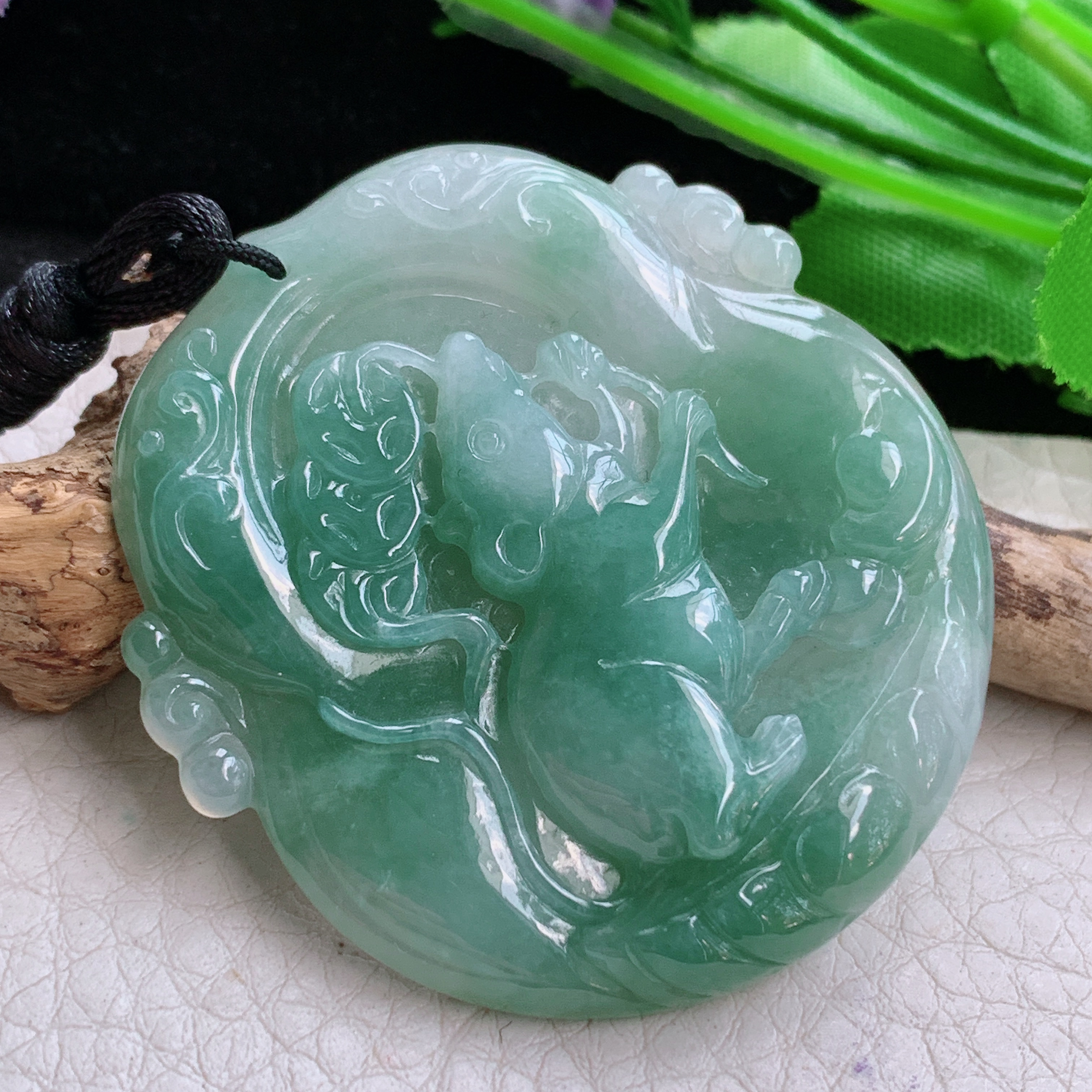 f8实拍48*44.5*6缅甸天然翡翠飘花招财鼠吊坠生肖守护神项坠