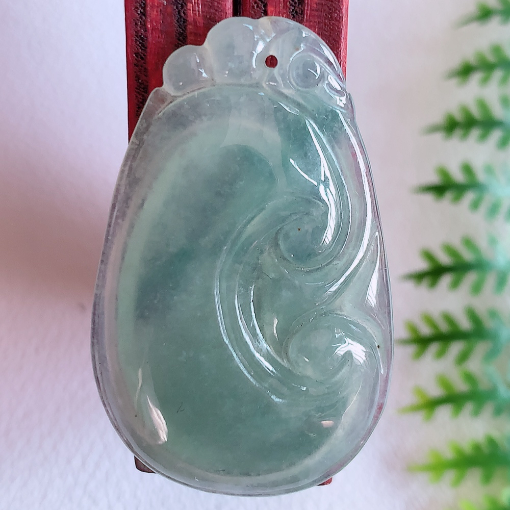 冰吉祥如意翡翠吊坠  寓意“万事如意，吉祥如意,福寿绵长 心想事成”饱满大气，通透水润  W141.5  尺寸：33-20.8-4mm