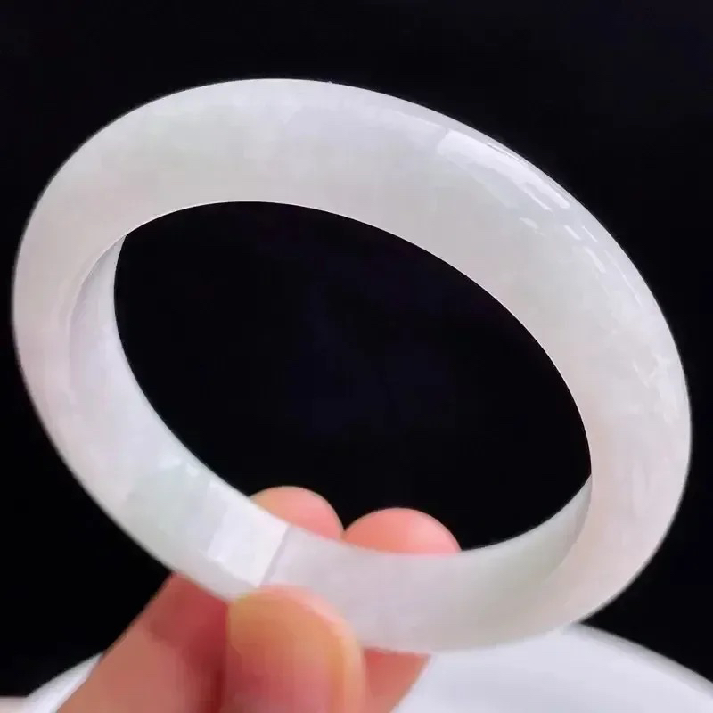 天然翡翠A货好种水53mm正圈手镯46.66 克