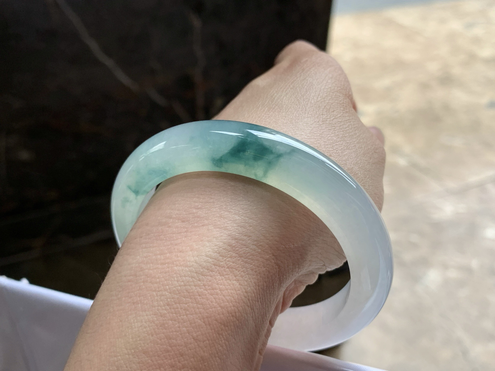 57.5-12.5-9.3

蓝花手镯^_^飘花灵韵