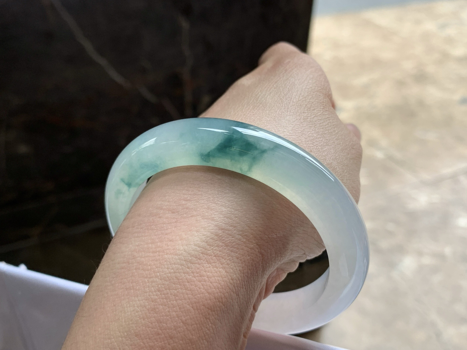 57.5-12.5-9.3

蓝花手镯^_^飘花灵韵