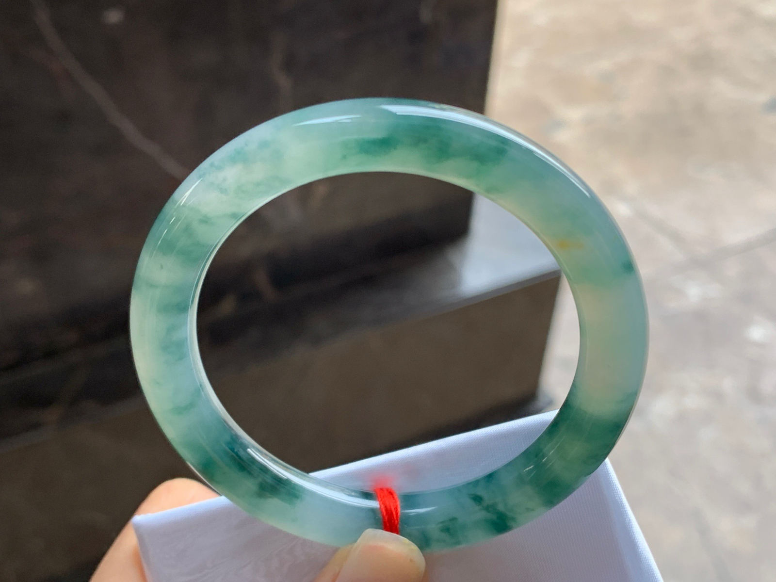 53.5-9

蓝花圆条手镯^_^飘花鲜艳