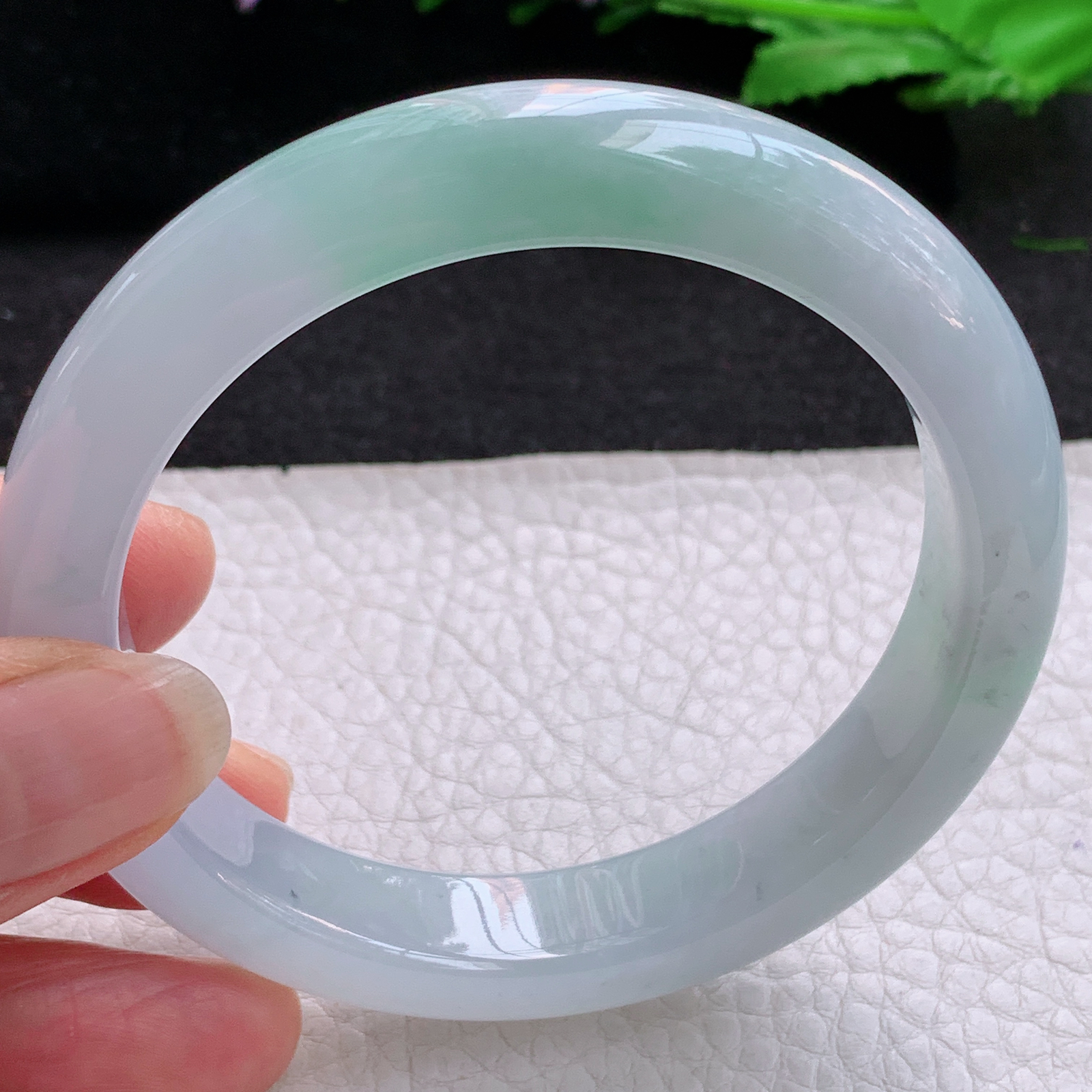 xo实拍58*12*8.5平安镯 天然缅甸翡翠A货清爽高雅宽边玉手环