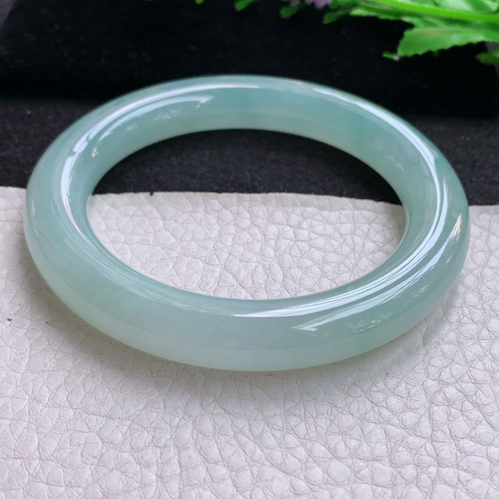 xo冰润晴绿款57*10.3*10.8美人镯 天然缅甸翡翠A货冰晴圆条玉手环