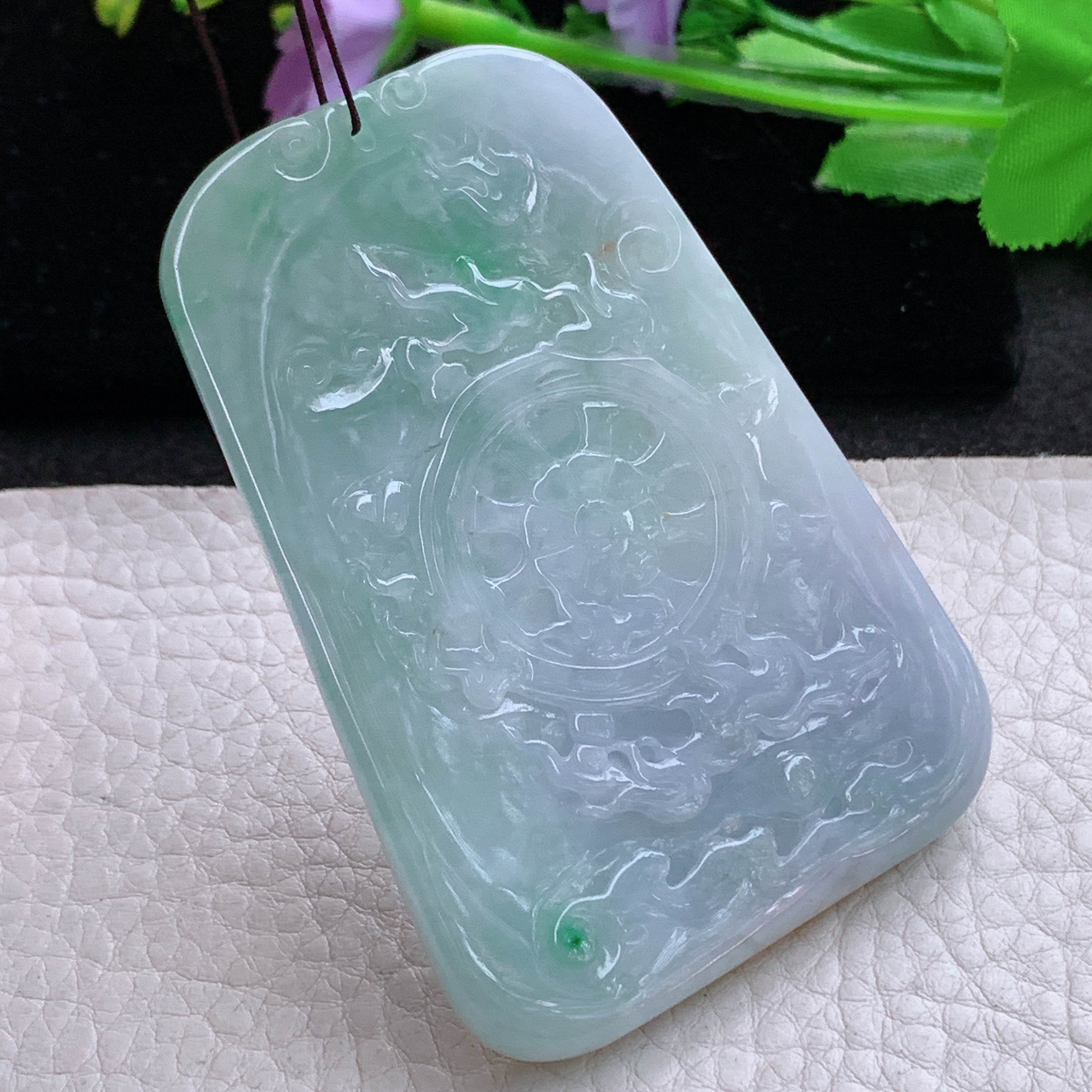 Sx实拍71.5*49.5*7.5缅甸天然翡翠春带彩不动明王吊坠六臂菩萨项坠