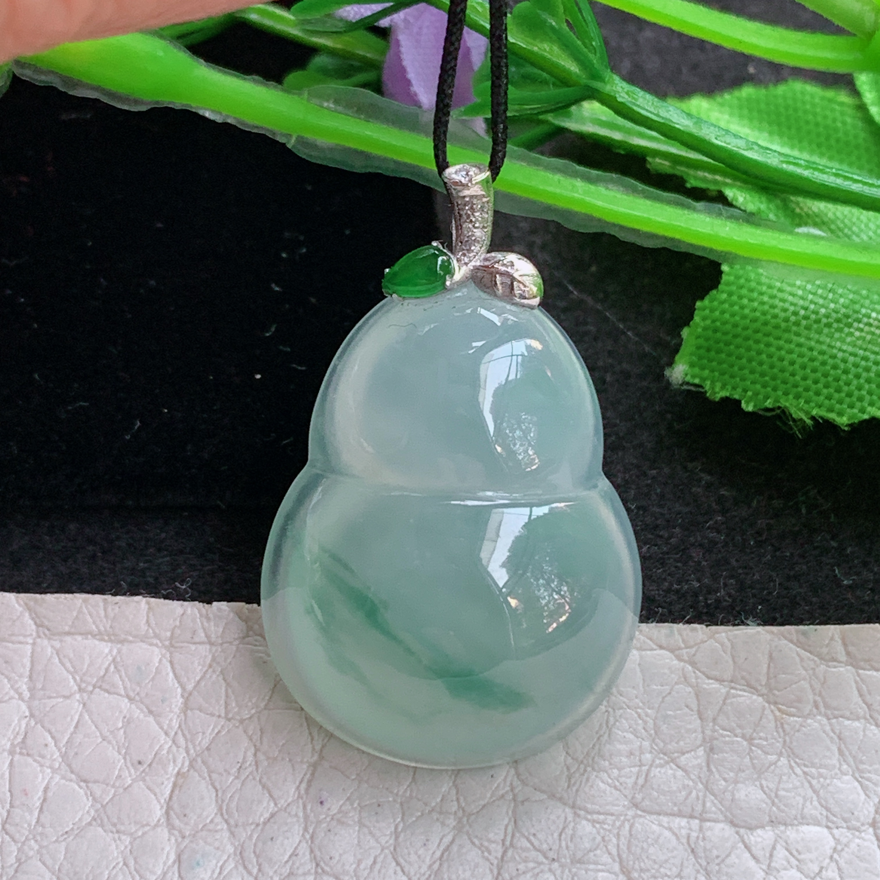 gp 实拍裸石28.5*20.8*8缅甸天然翡翠冰种飘花葫芦吊坠福禄双全镶金玉坠