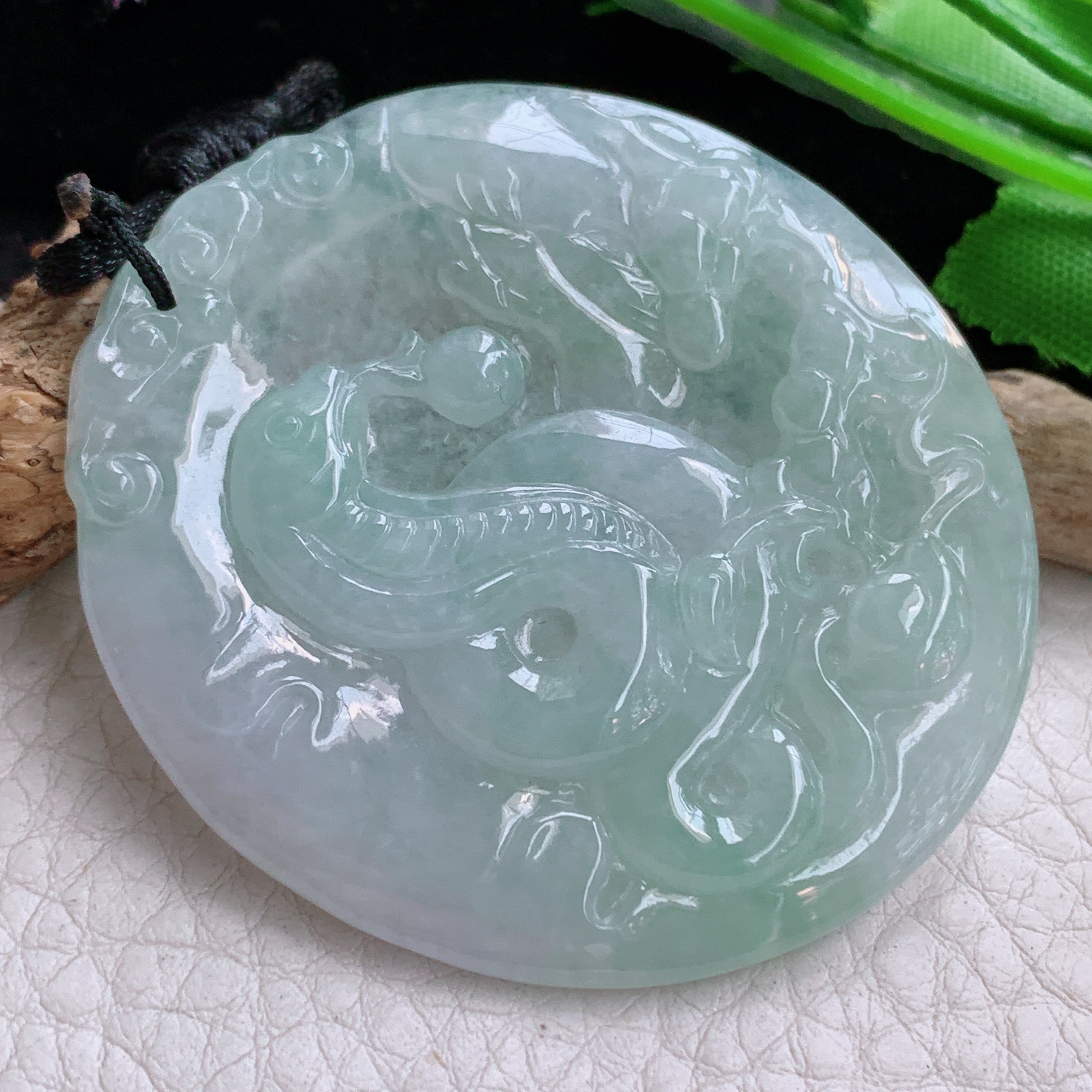 f8实拍52.5*47.2*5.3缅甸天然翡翠淡水绿生肖蛇吊坠腰缠万贯玉坠