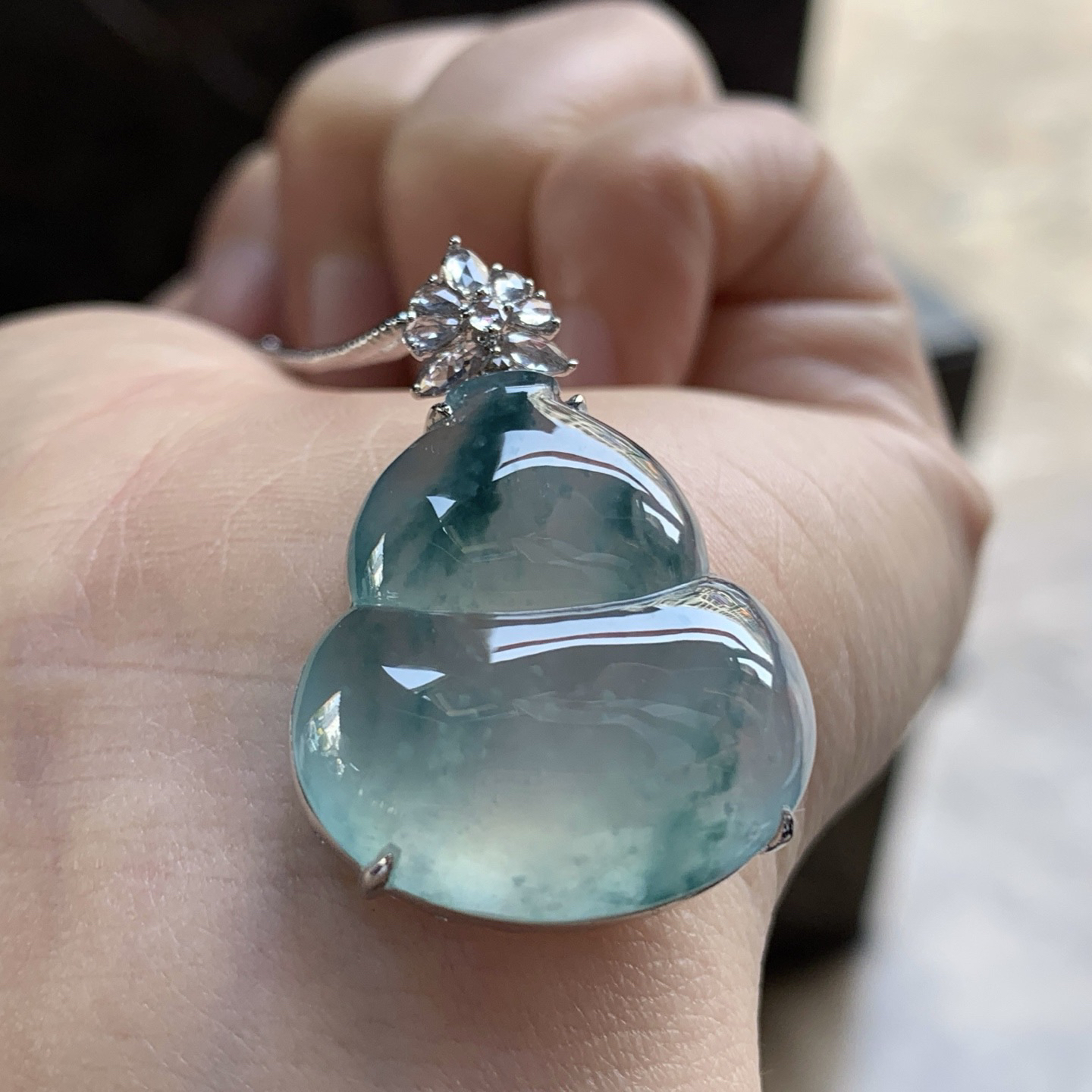 金镶嵌冰蓝花葫芦^_^水润 飘花灵韵