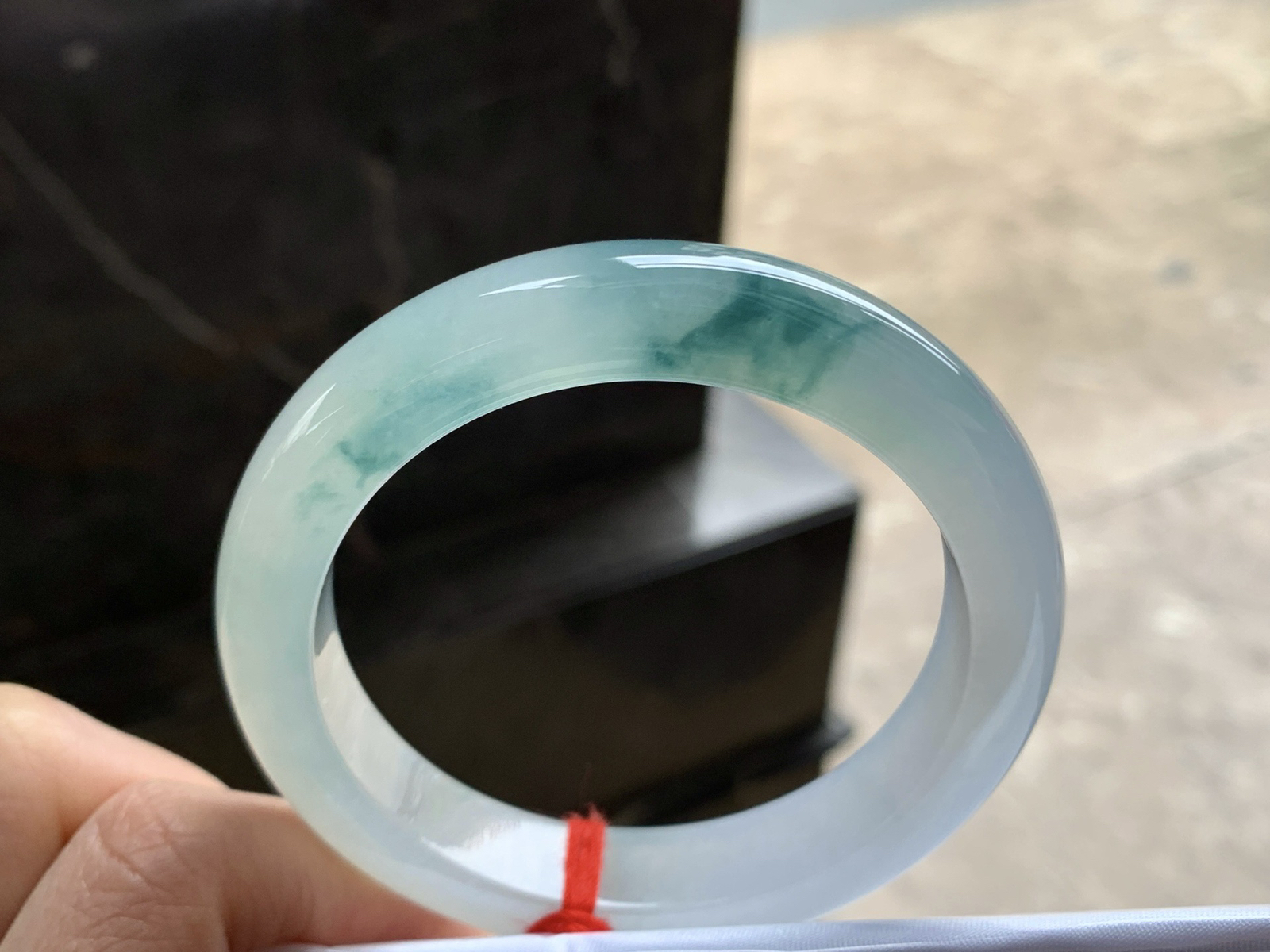 57.5-12.5-9.3

蓝花手镯^_^飘花灵韵