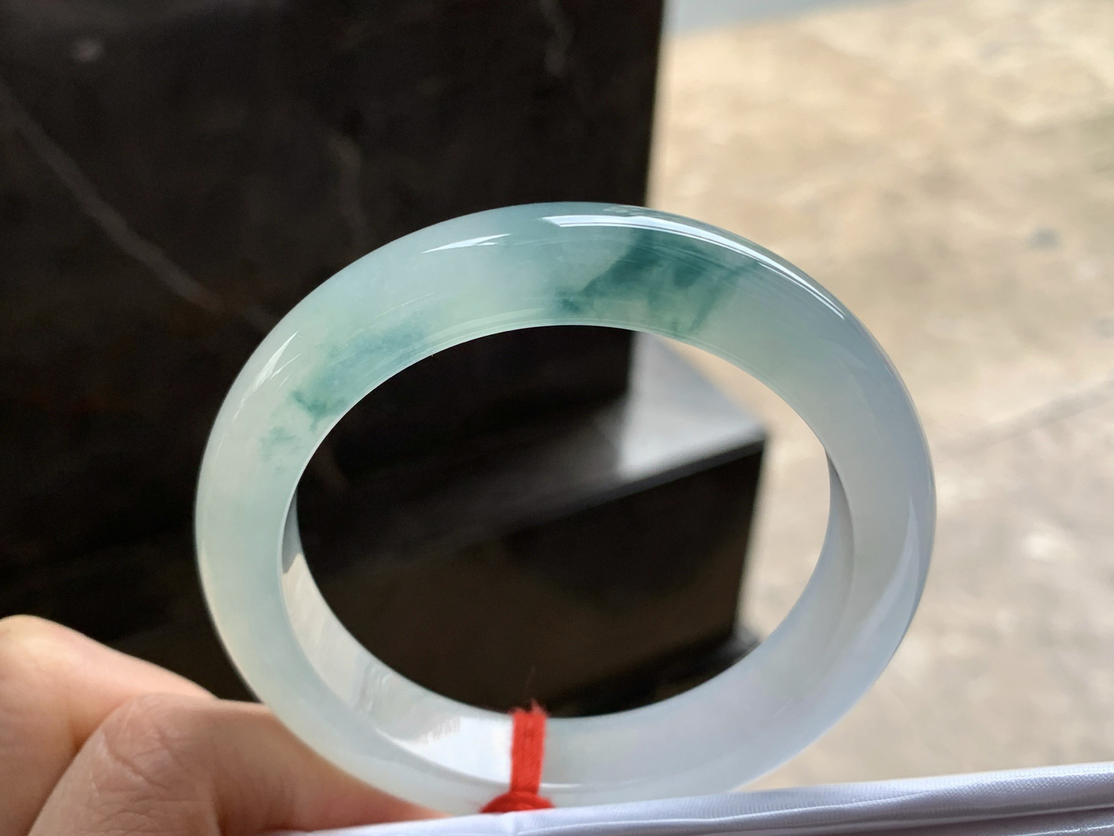 57.5-12.5-9.3

蓝花手镯^_^飘花灵韵