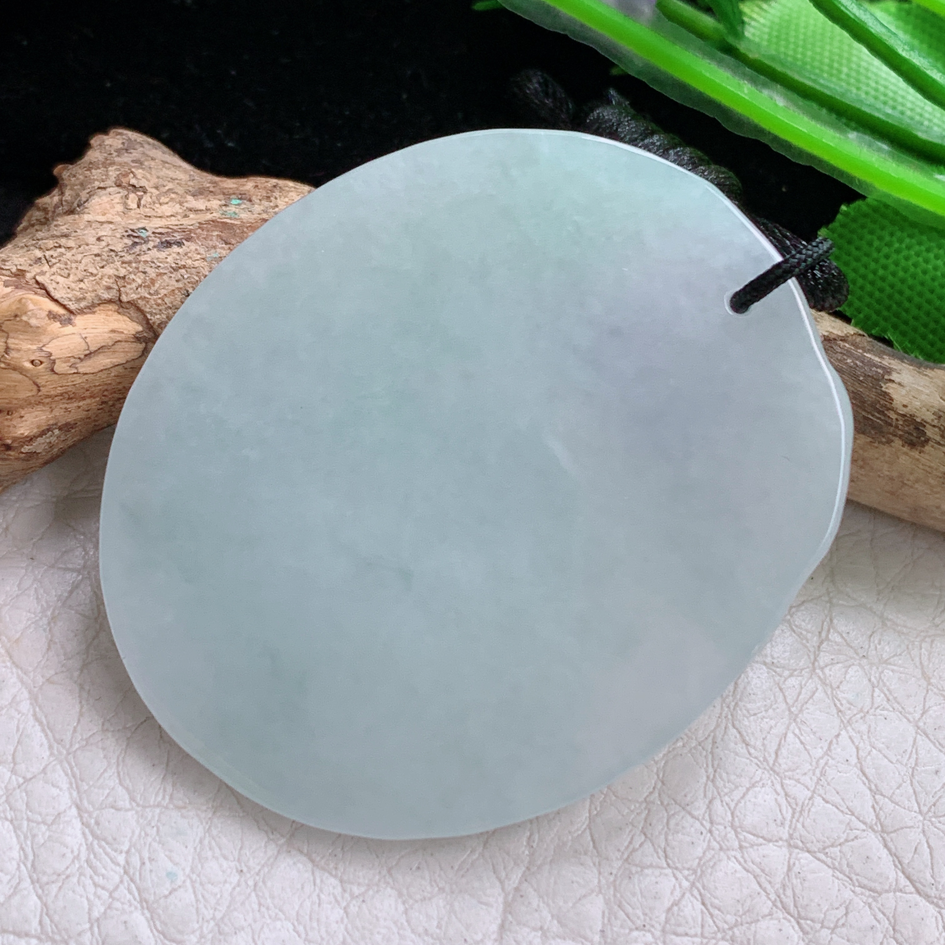 f8实拍42.5*36*5.7缅甸天然翡翠生肖马小吊坠生肖守护神项坠