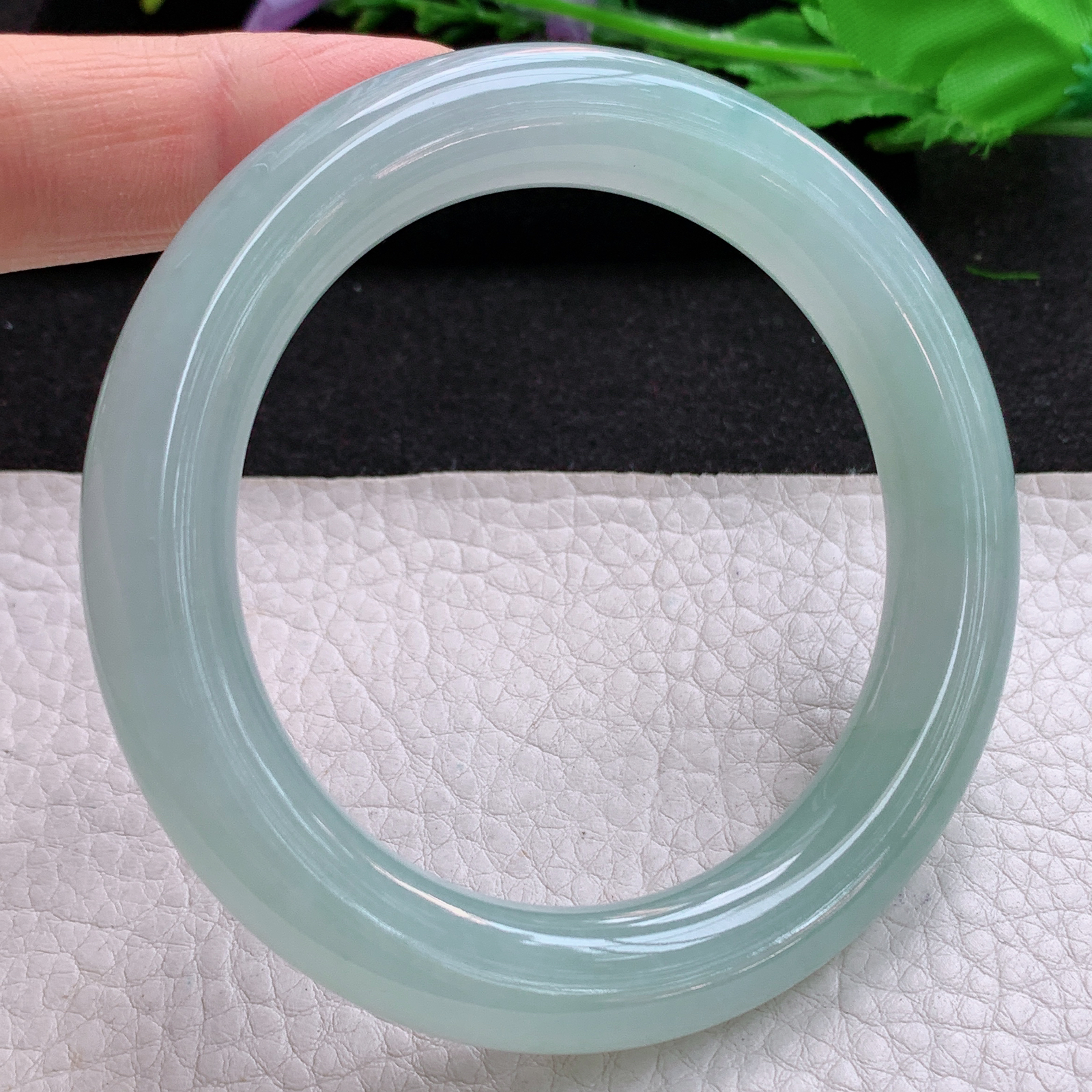 xo冰润晴绿款57*10.3*10.8美人镯 天然缅甸翡翠A货冰晴圆条玉手环