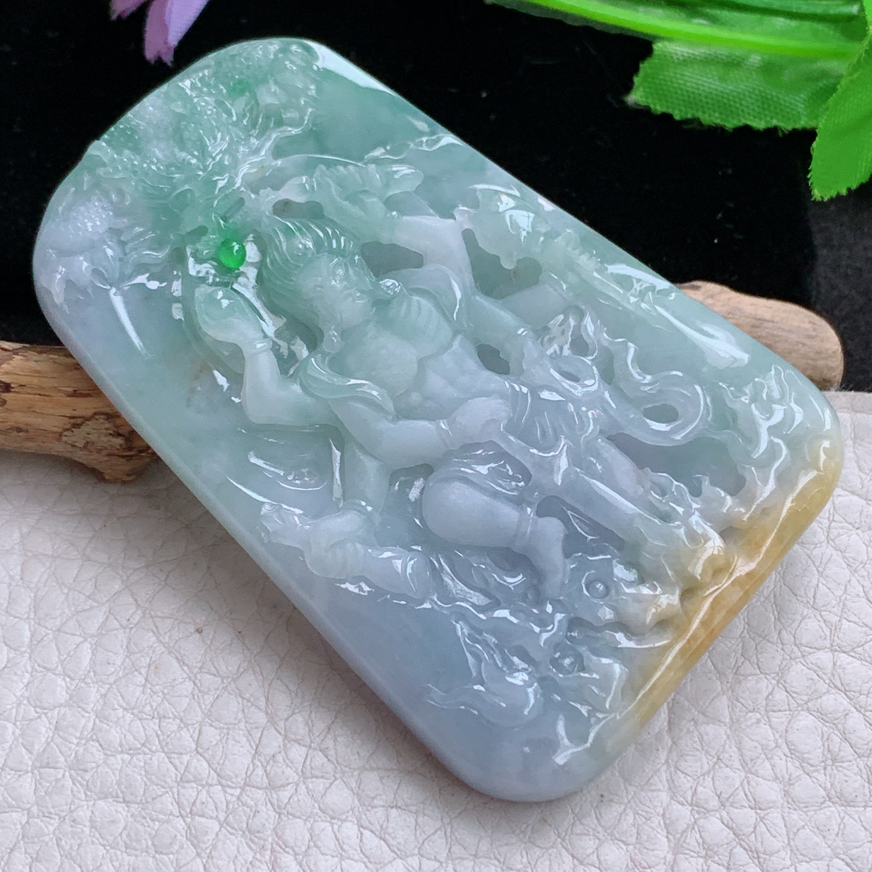 Sx实拍71.5*49.5*7.5缅甸天然翡翠春带彩不动明王吊坠六臂菩萨项坠