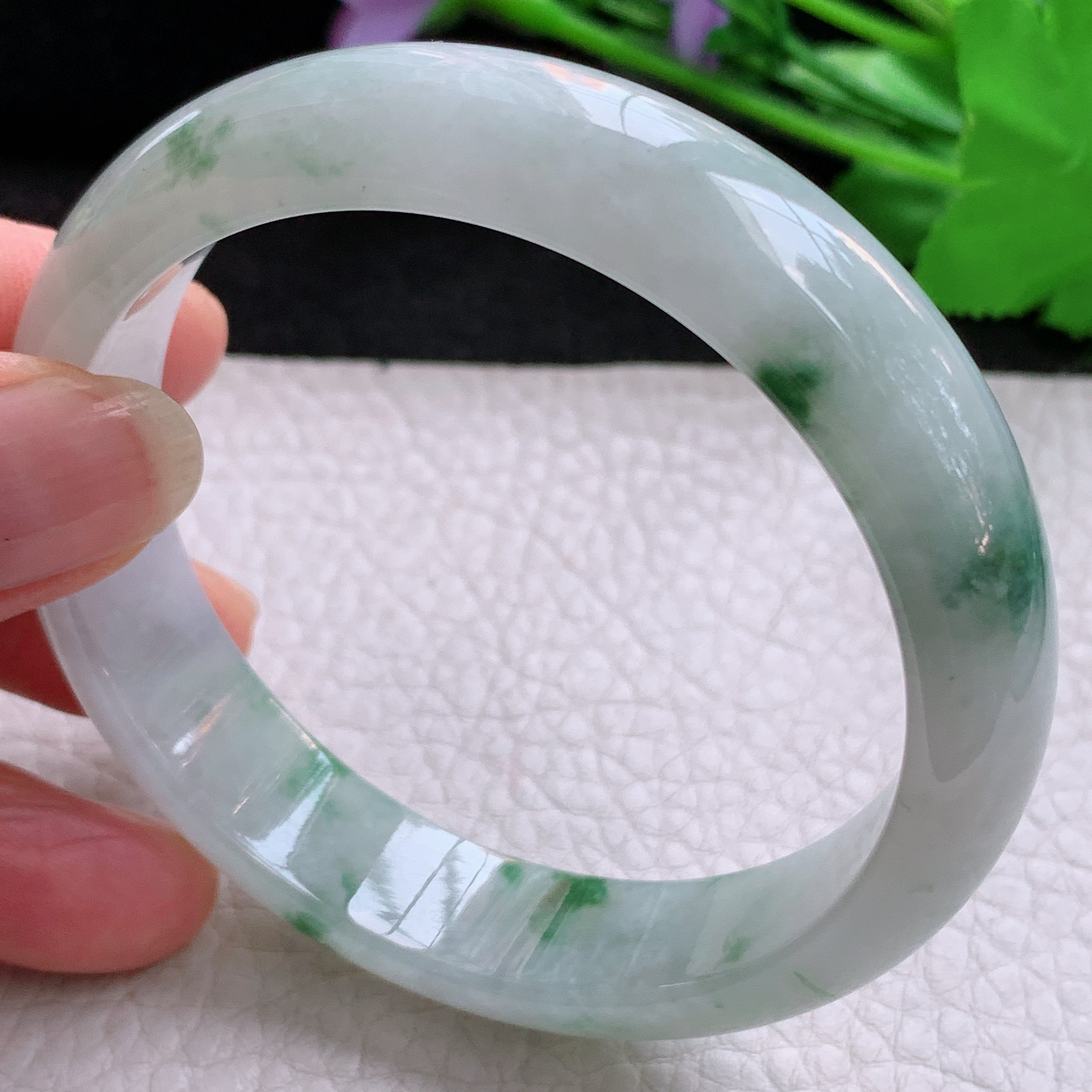 ee实拍58*13.9**7.6轮胎镯 天然缅甸翡翠A货胶感冰飘花宽边玉手环