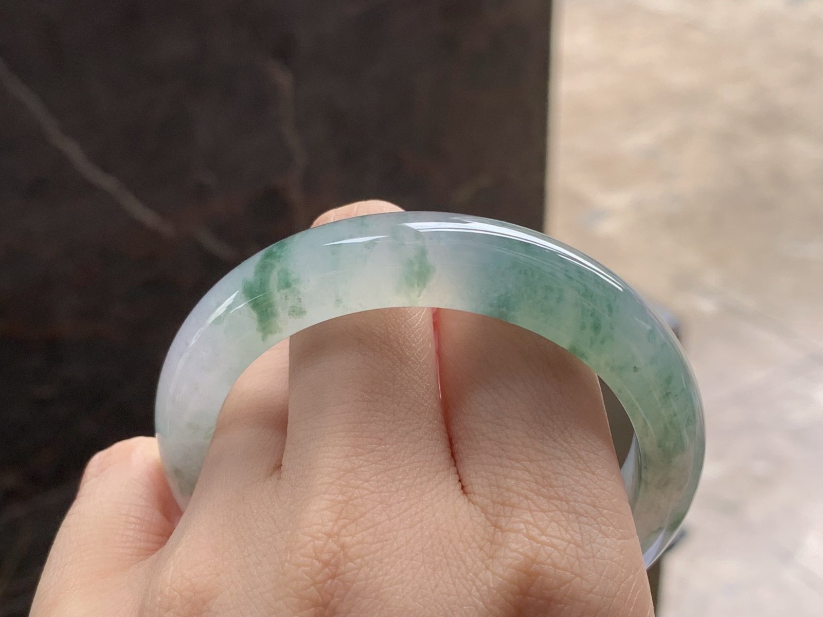 冰飘花手镯
种好清爽 55/11.8/8.2mm