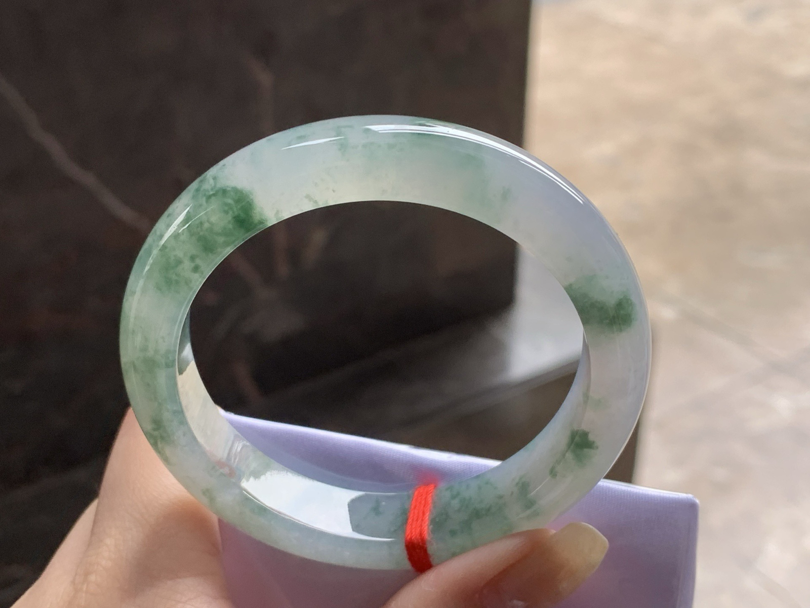 冰飘花手镯
种好清爽 55/11.8/8.2mm