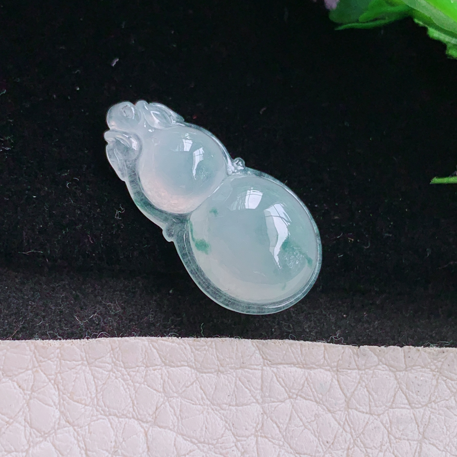 gp实拍26.7*14*6缅甸天然翡翠冰飘花饱满葫芦玉吊坠 宝宝款玉葫芦挂件