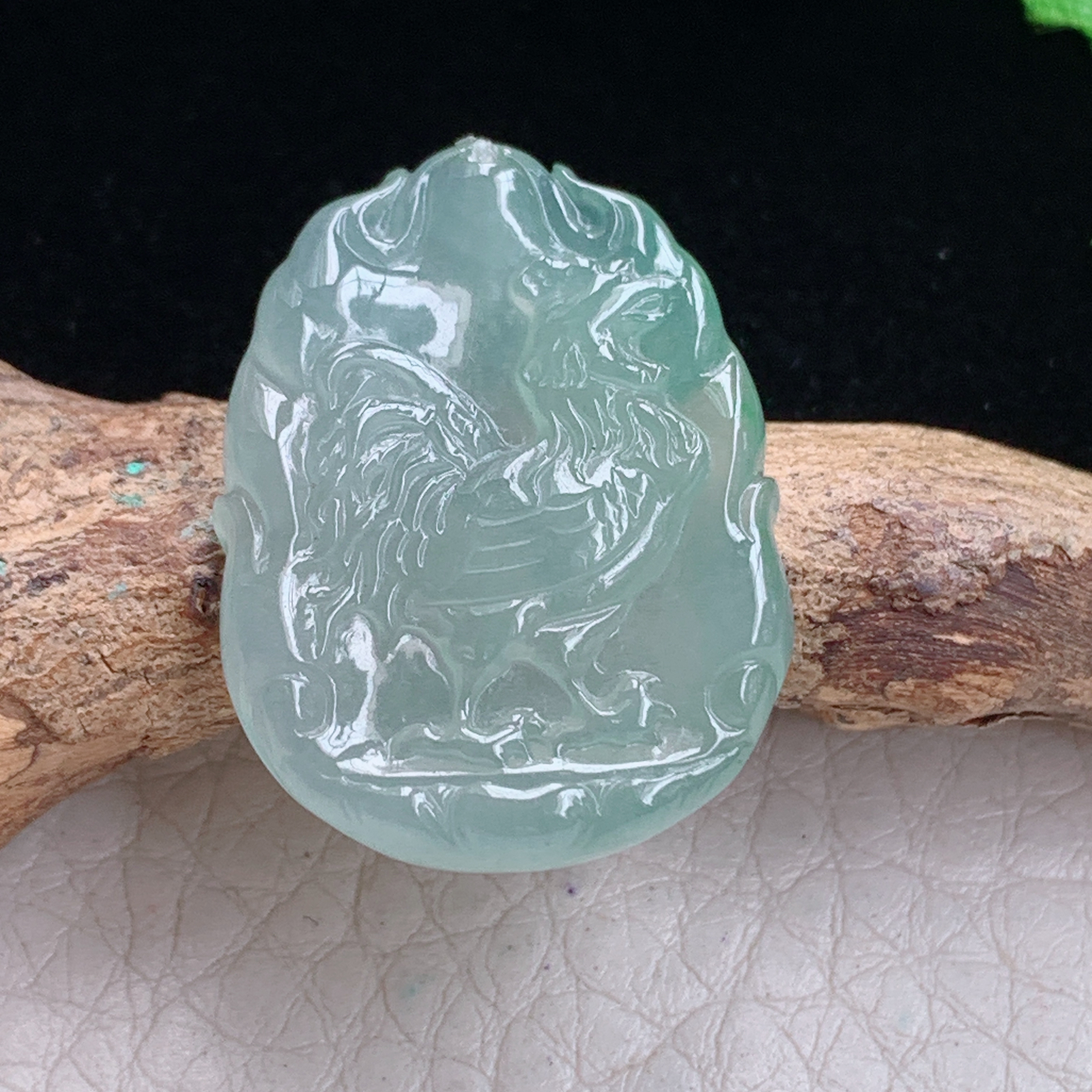 ktj实拍26.8*20.3*4.5缅甸天然翡翠冰晴宝宝款生肖鸡玉项坠 玉挂件