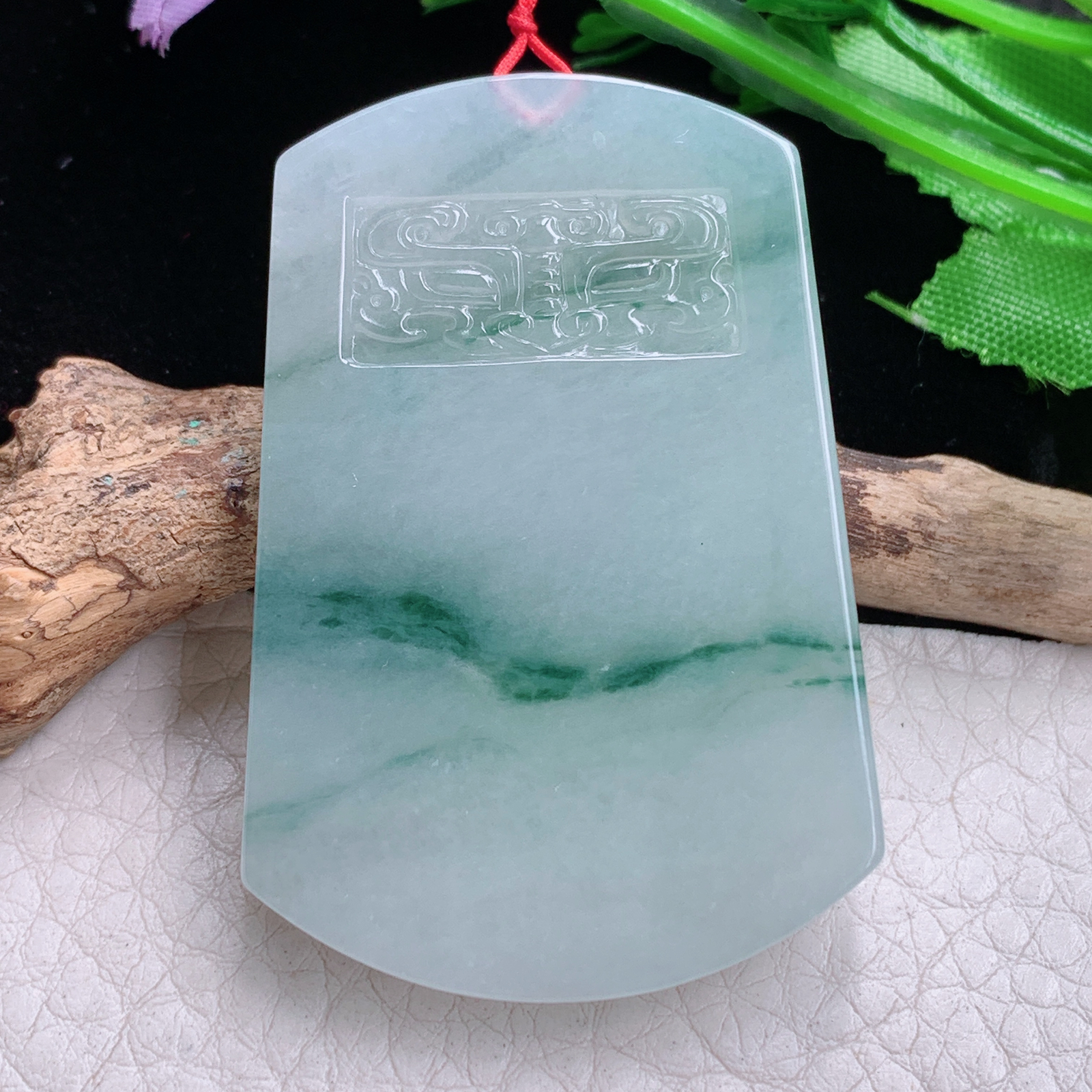 ktj实拍52*35*5.8缅甸天然翡翠冰飘花怀古雕平安无事牌 素面牌玉项坠 玉挂件