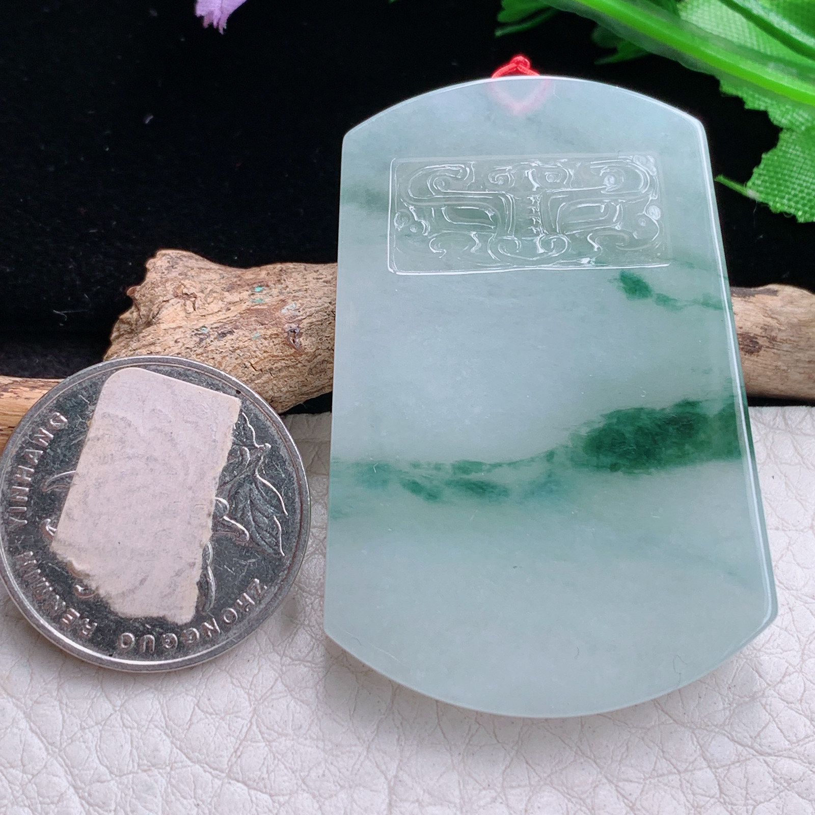 ktj实拍52*35*5.8缅甸天然翡翠冰飘花怀古雕平安无事牌 素面牌玉项坠 玉挂件