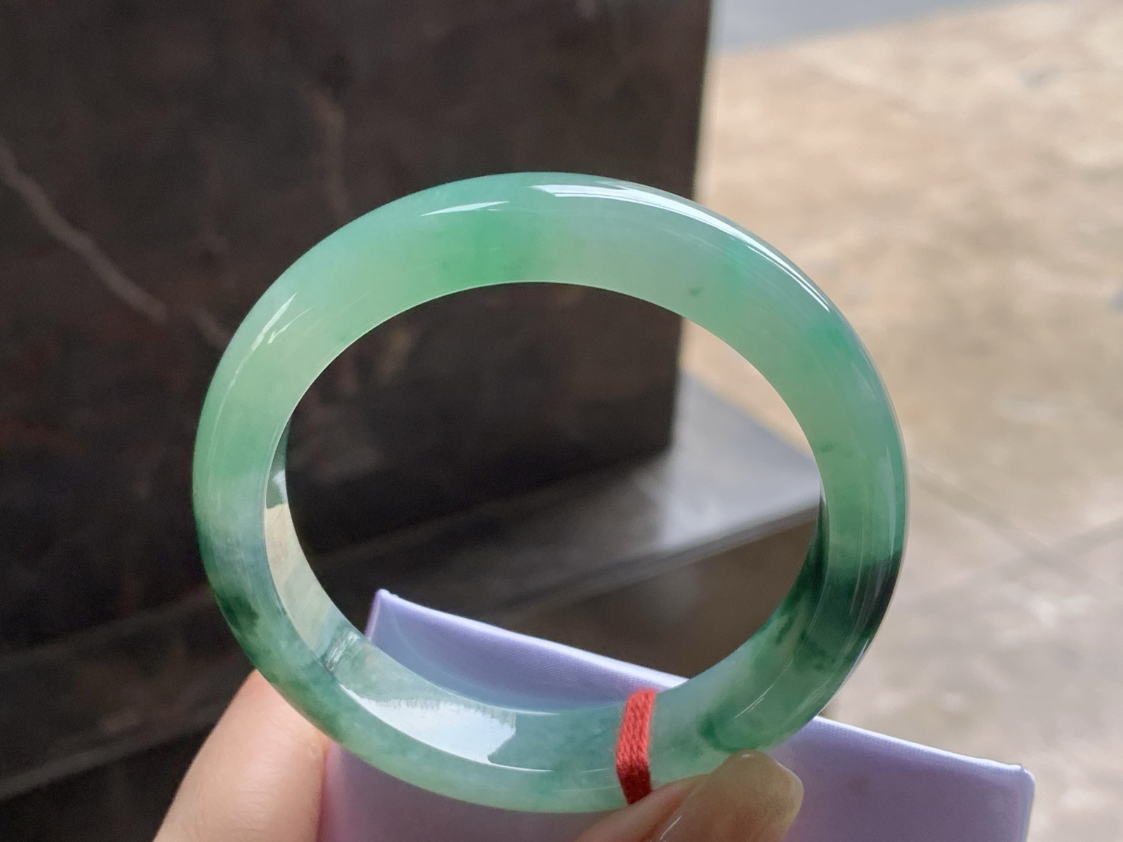 冰飘色手镯
种好水润 55/12.6/8.2mm