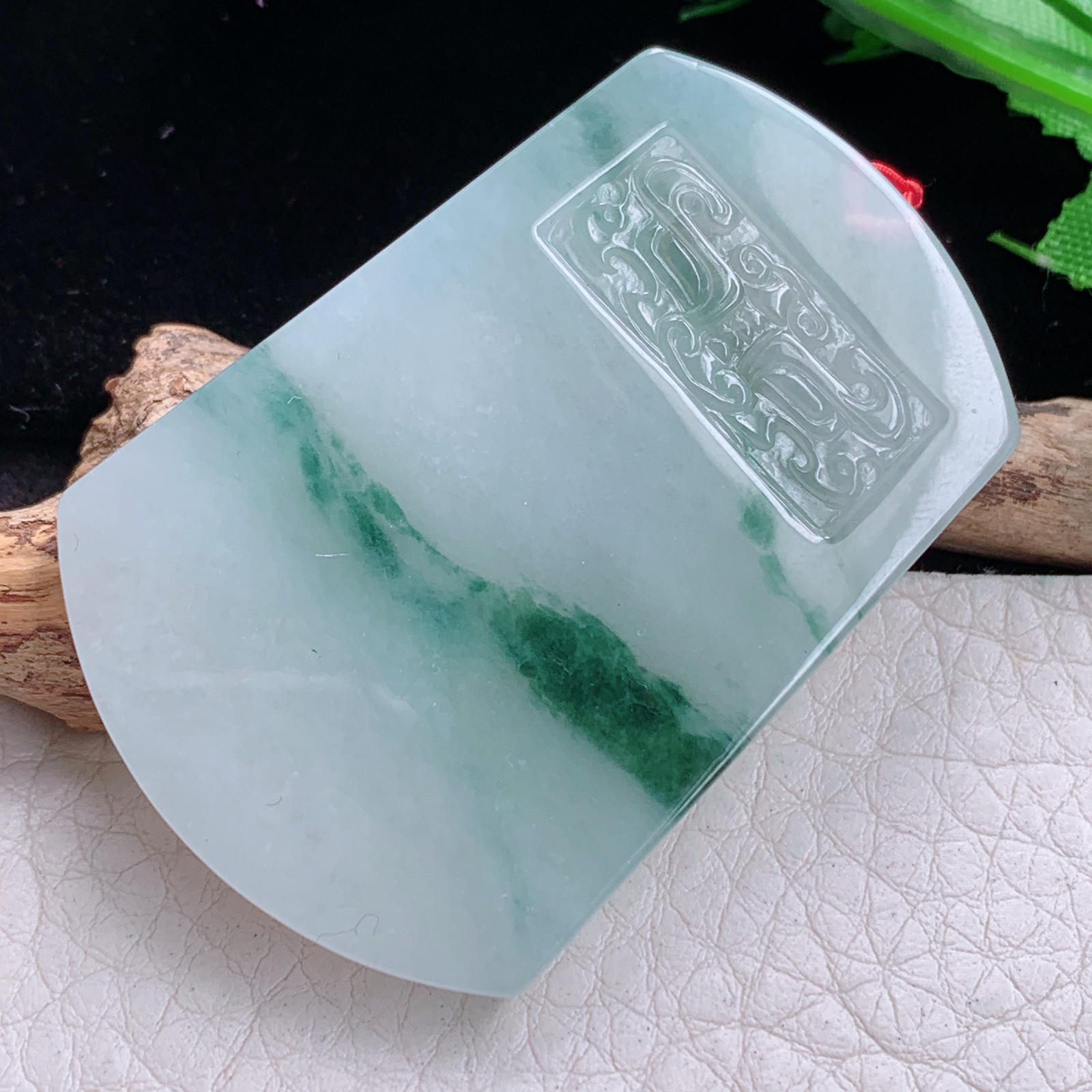 ktj实拍52*35*5.8缅甸天然翡翠冰飘花怀古雕平安无事牌 素面牌玉项坠 玉挂件