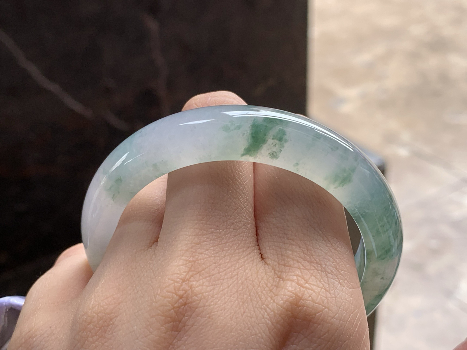 冰飘花手镯
种好清爽 55/11.8/8.2mm