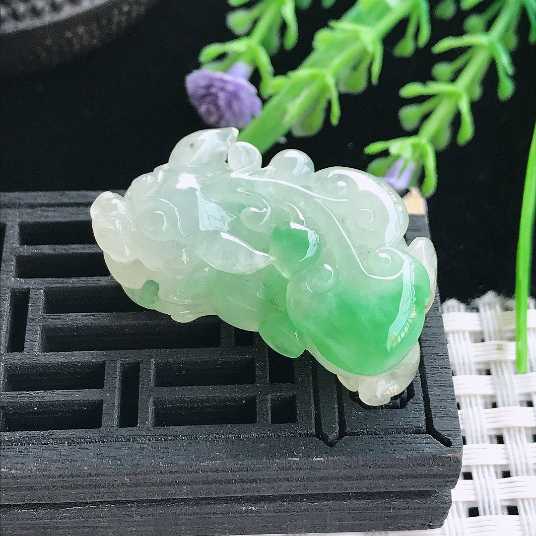 实拍A货翡翠35.5/18.2/13.5老坑冰胶飘阳绿貔貅吊坠翡翠挂件