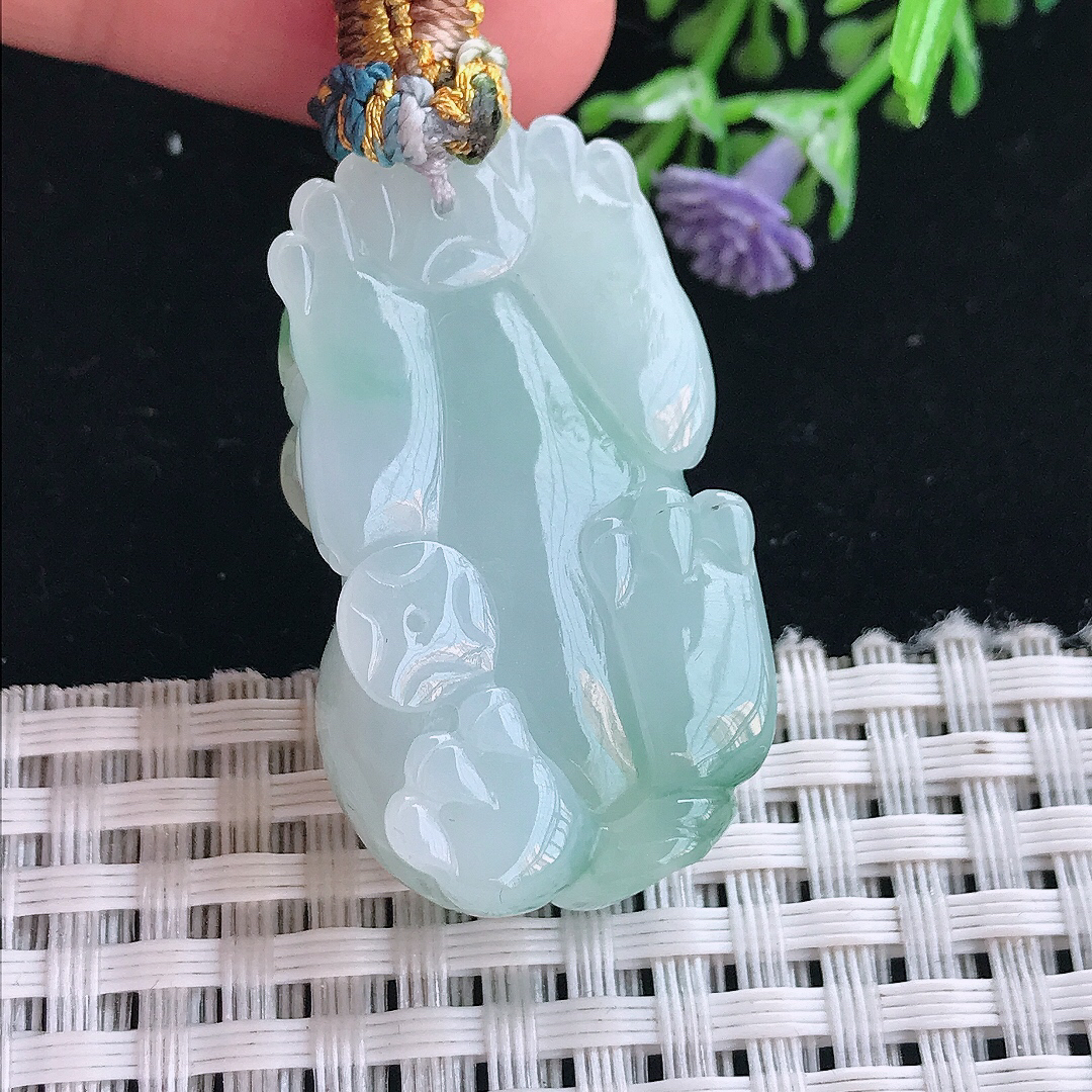 实拍A货翡翠37.2/21/12.8老坑秀气油润飘花招财貔貅吊坠翡翠挂件