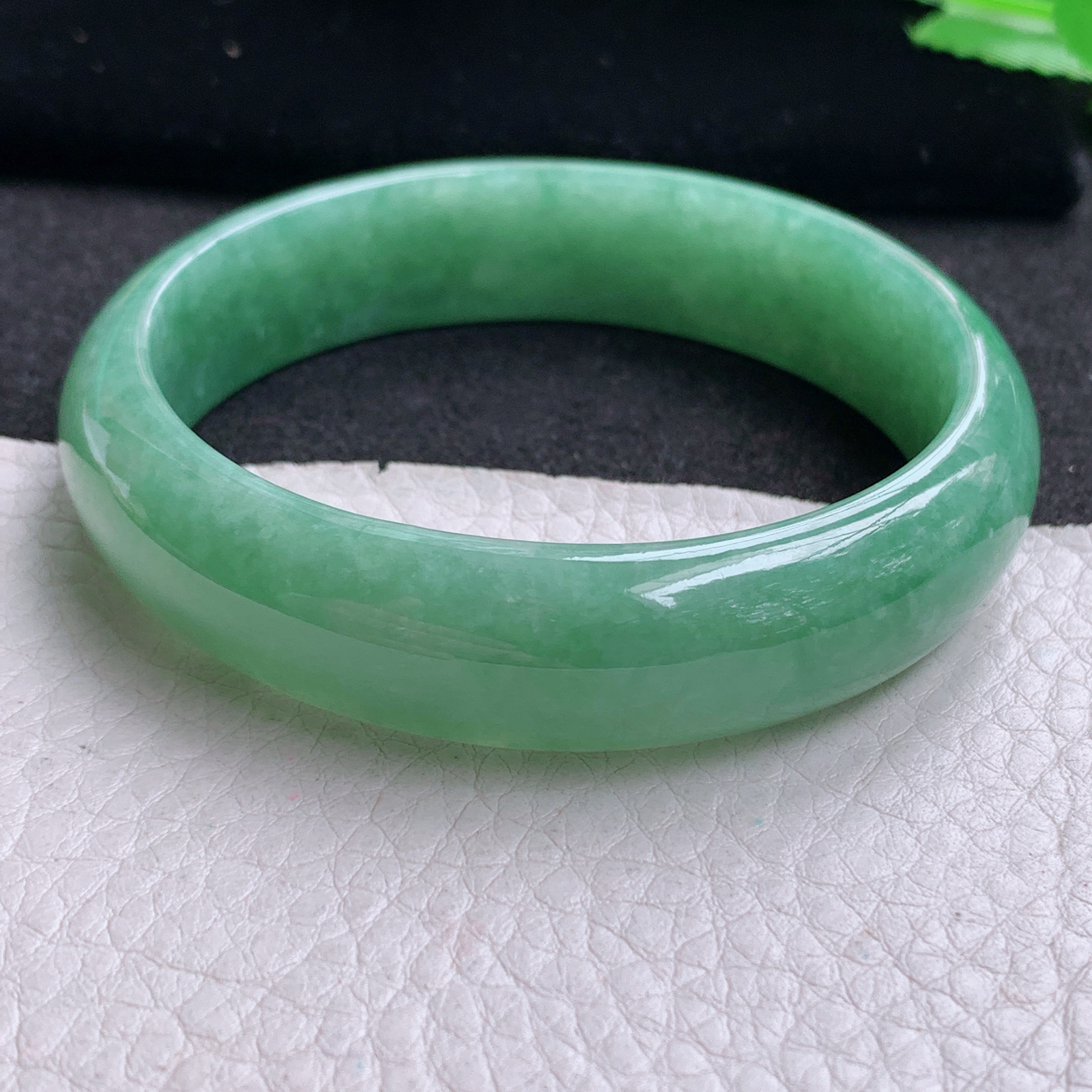 hh实拍57.5*14.5*6.5平安镯 天然缅甸翡翠A货玉手镯胶感满绿宽边玉手环