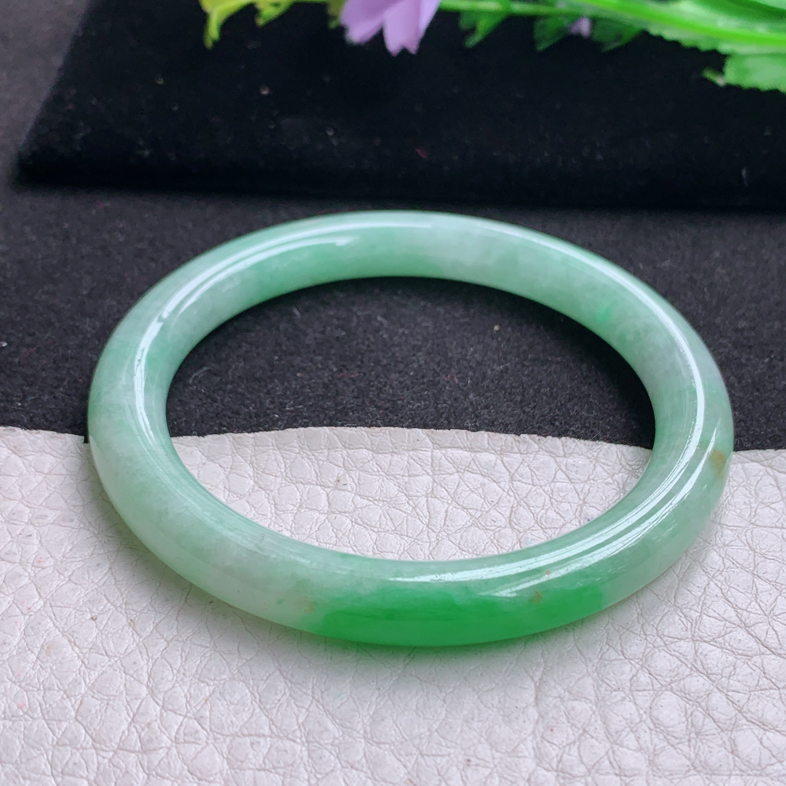 ay实拍54*7.7*8美人镯 天然缅甸翡翠A货玉手镯飘阳绿圆你条玉手环