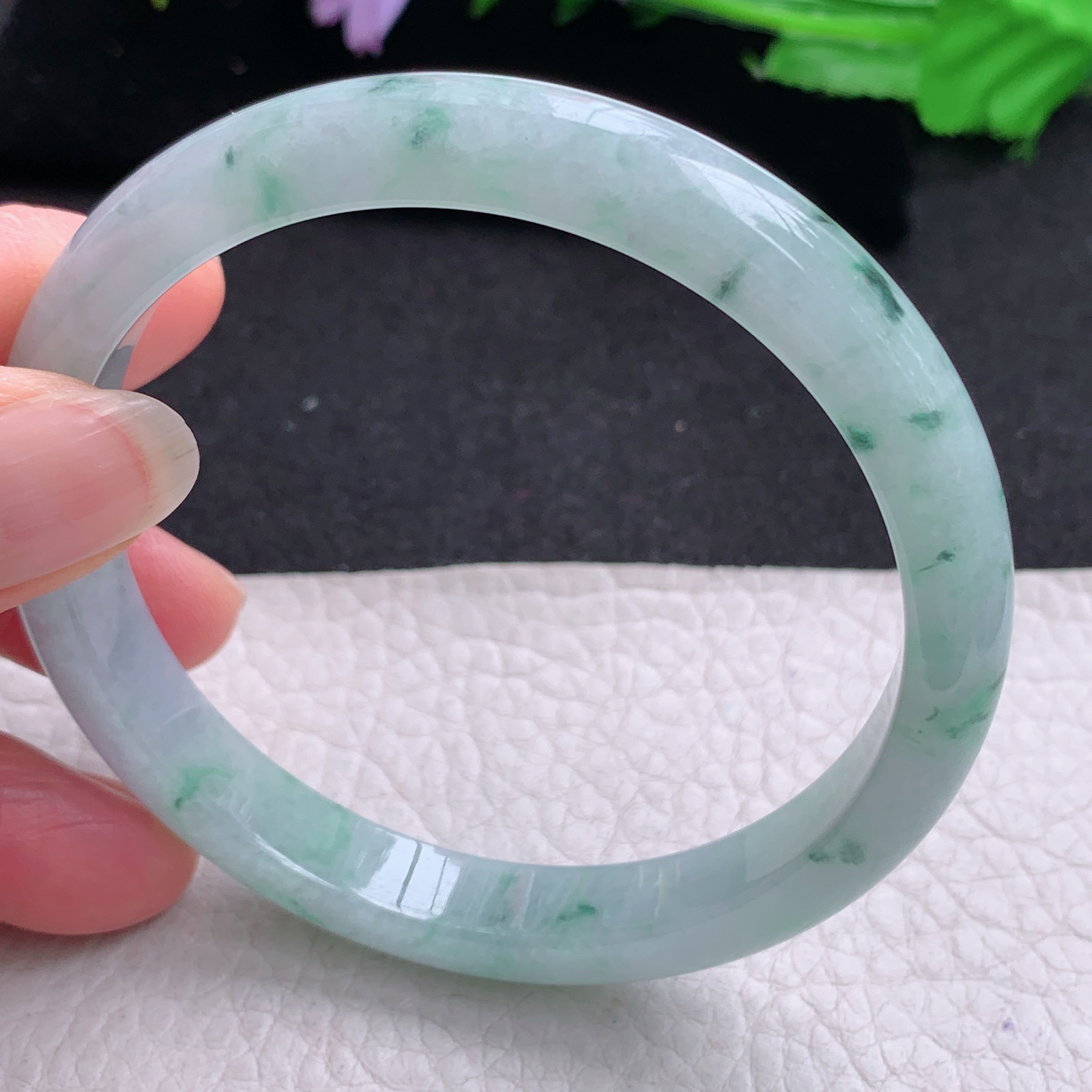 ee大圈口60*9.6*7平安镯 天然缅甸翡翠A货玉手镯细宽胶感飘花玉手环