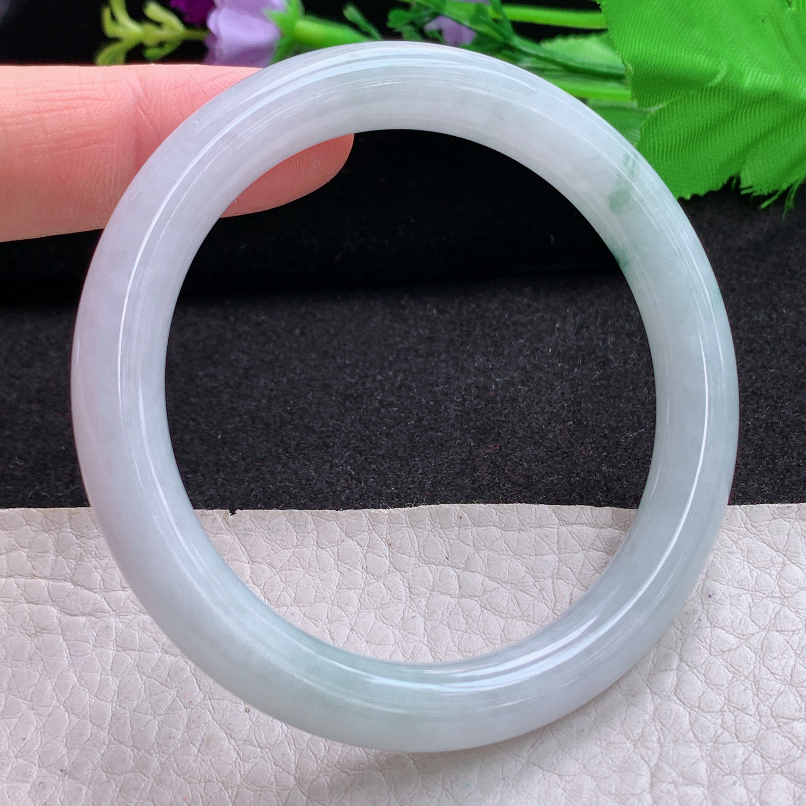 z实拍55*8.6*8.5美人镯 天然缅甸翡翠A货玉手镯飘花圆条玉手环