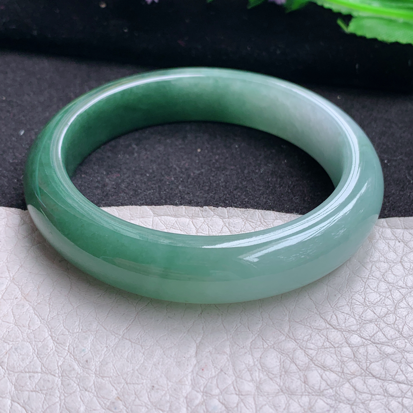 js实拍54*12*8.3招财镯 天然缅甸翡翠A货玉手镯胶感半山半水宽边玉手环