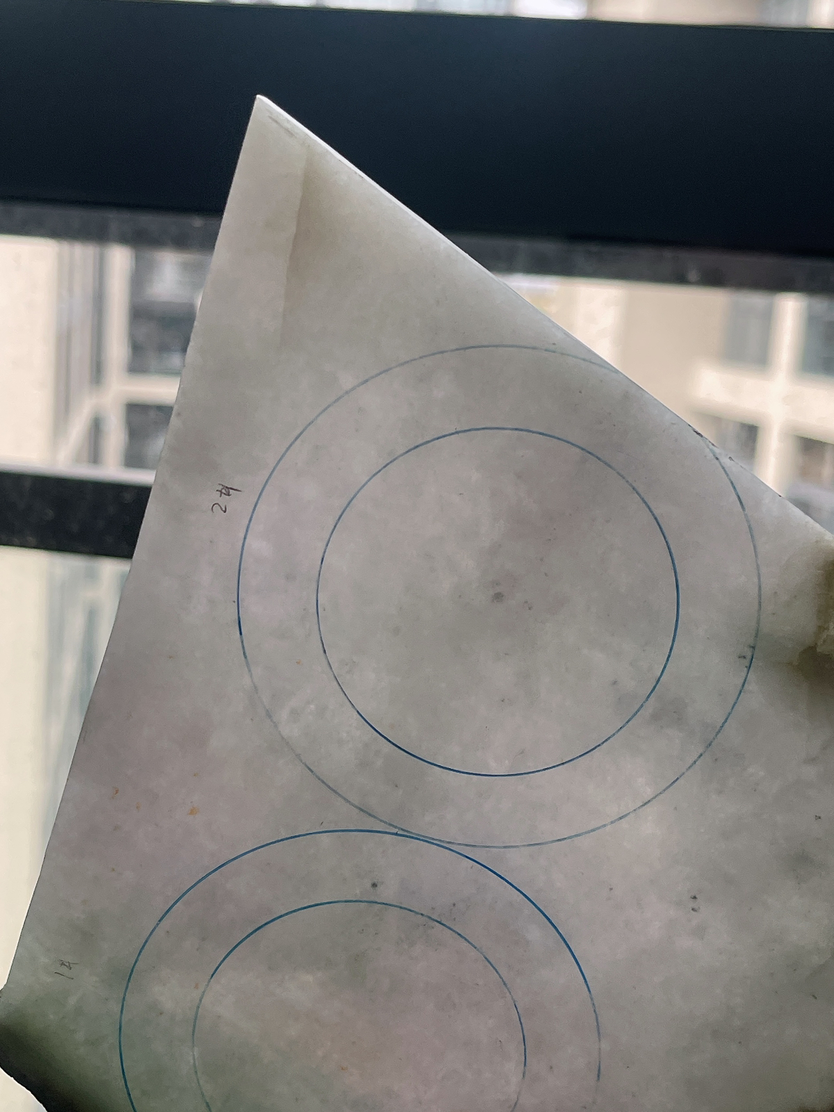 翡翠板料，⭕️正圈最大做61，圆条最大做57